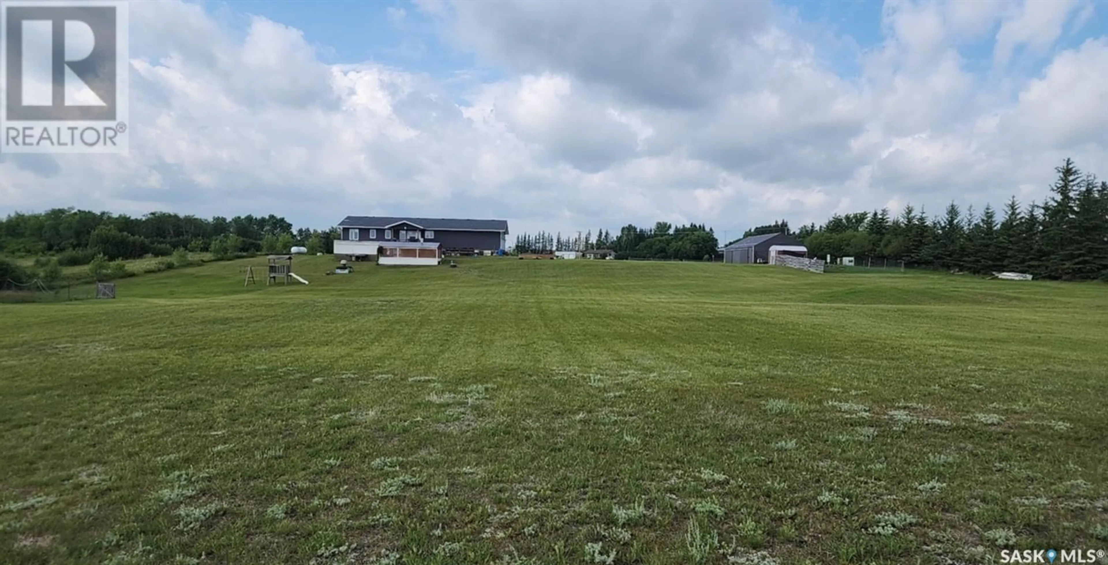 A pic from outside/outdoor area/front of a property/back of a property/a pic from drone, building for VERGARA ACREAGE, Preeceville Rm No. 334 Saskatchewan S0A3B0