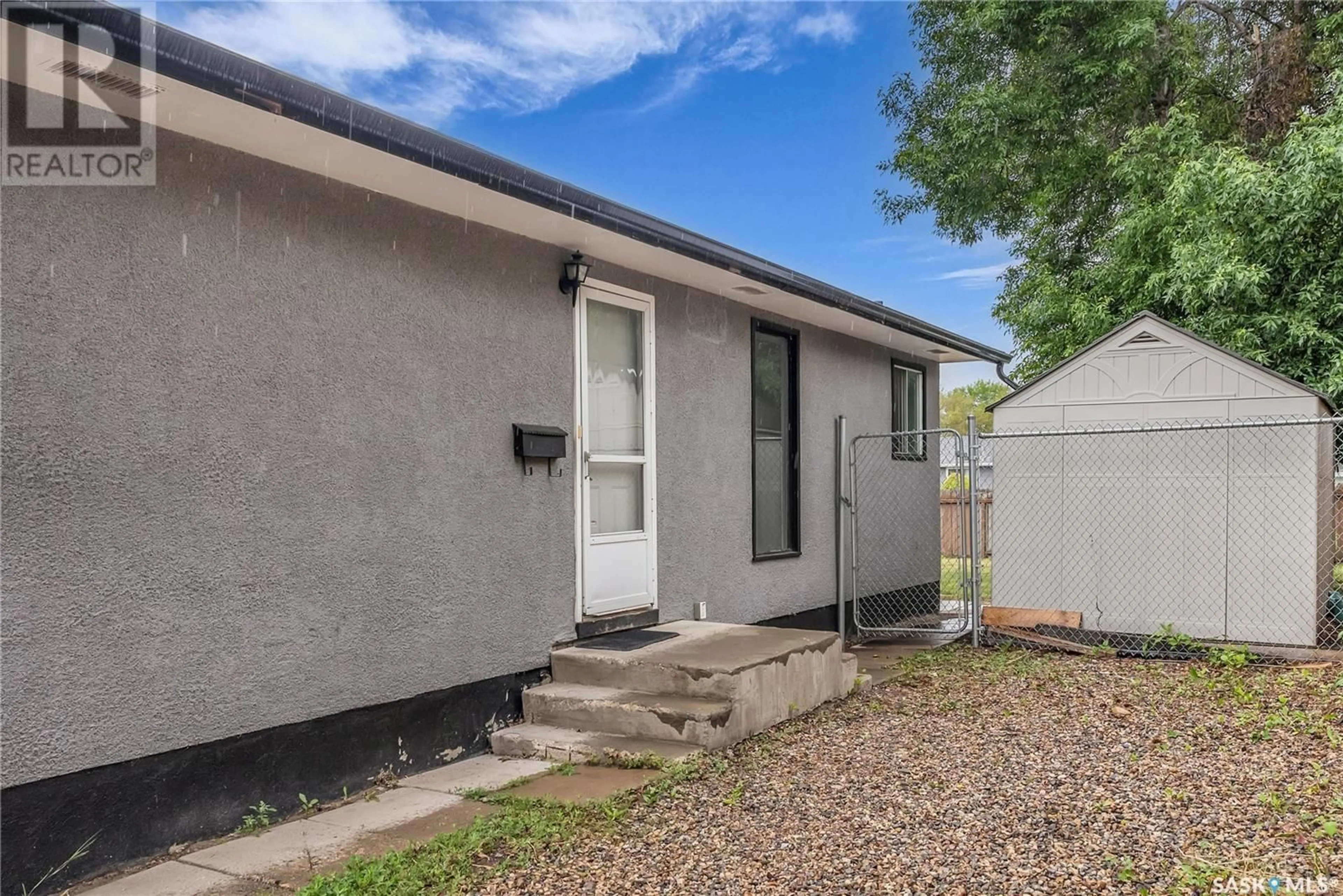 Unknown for 37 POPE CRESCENT, Saskatoon Saskatchewan S7L5K1