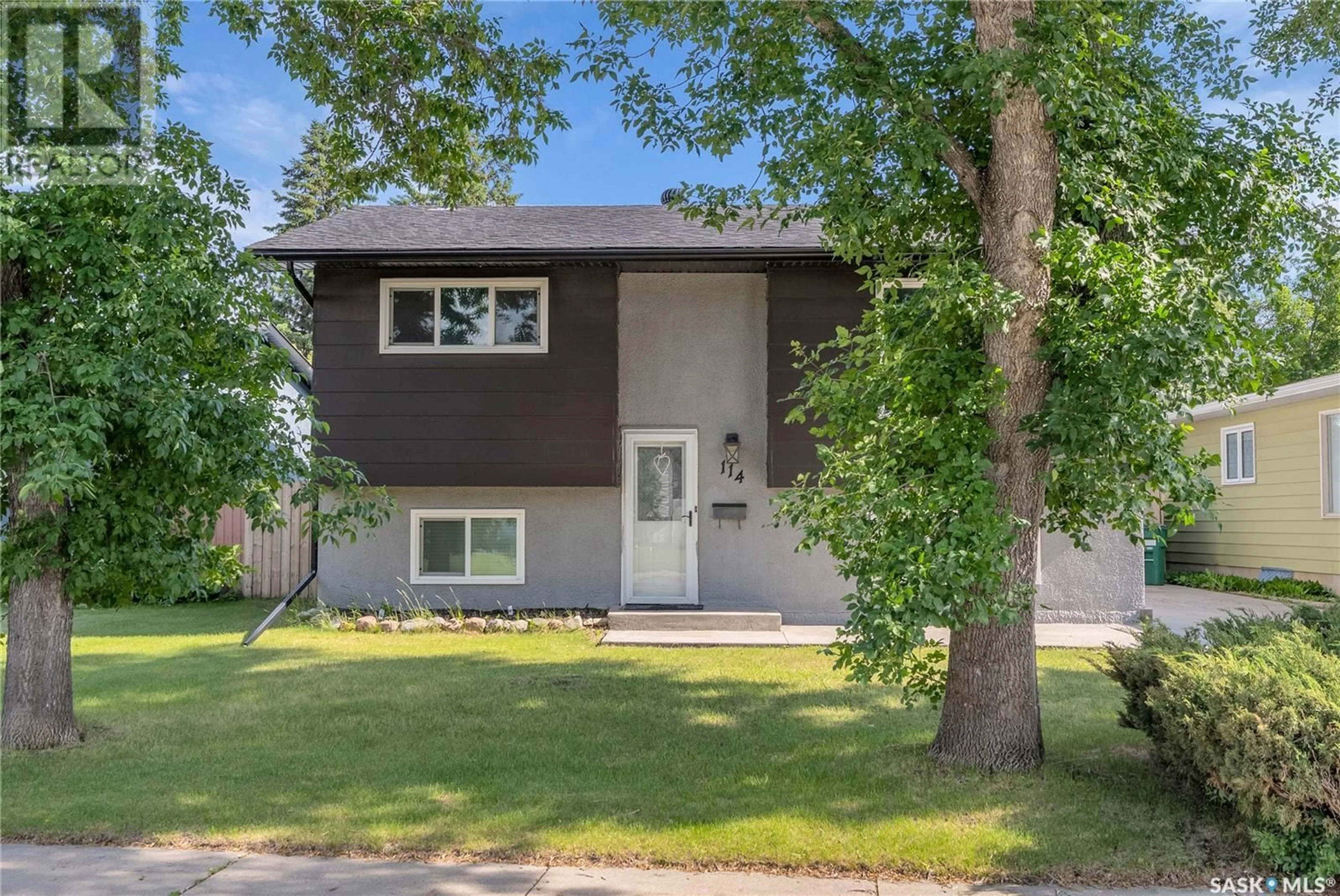 Home with vinyl exterior material, street for 114 GALBRAITH CRESCENT, Saskatoon Saskatchewan S7M4H1