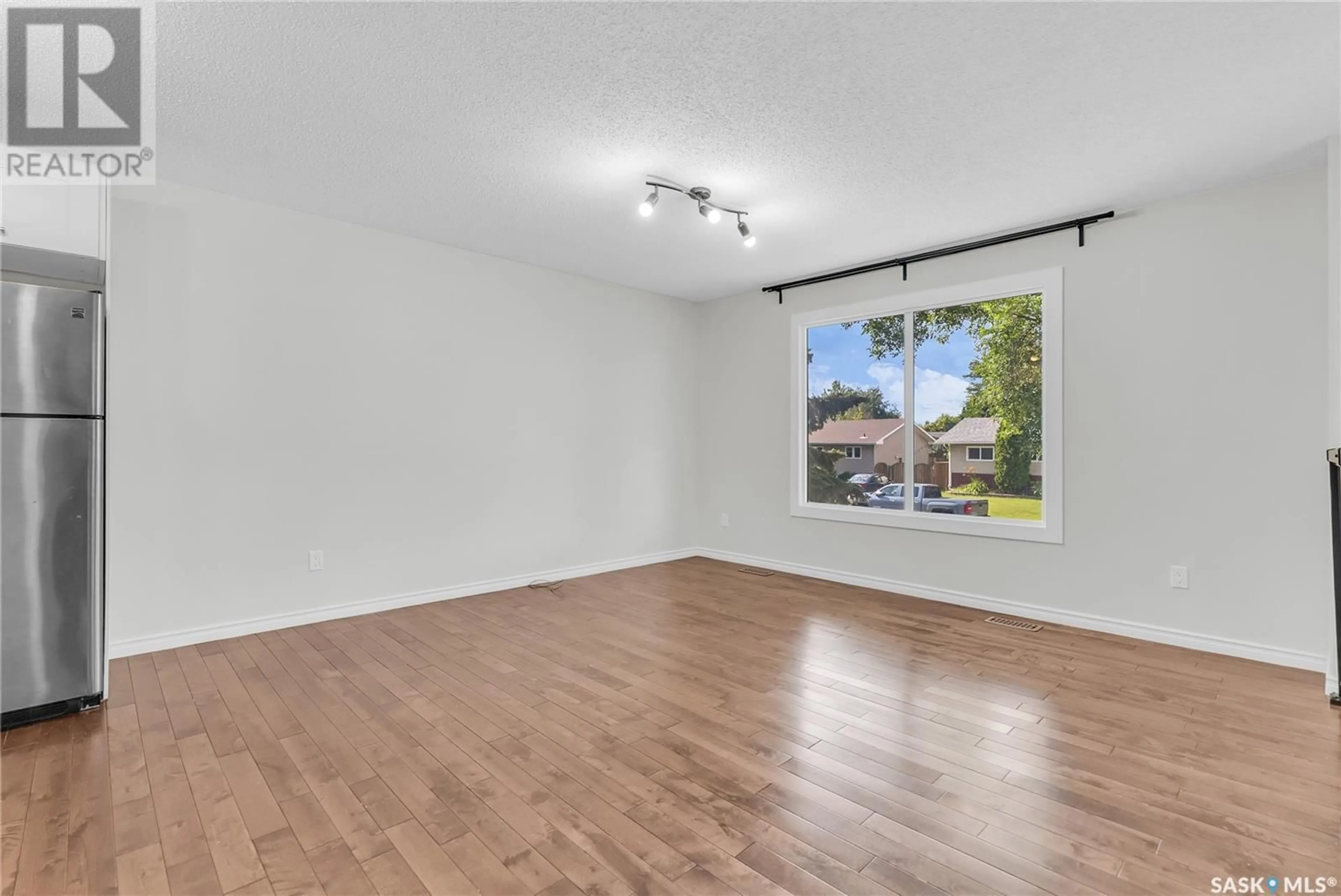 A pic of a room for 114 GALBRAITH CRESCENT, Saskatoon Saskatchewan S7M4H1