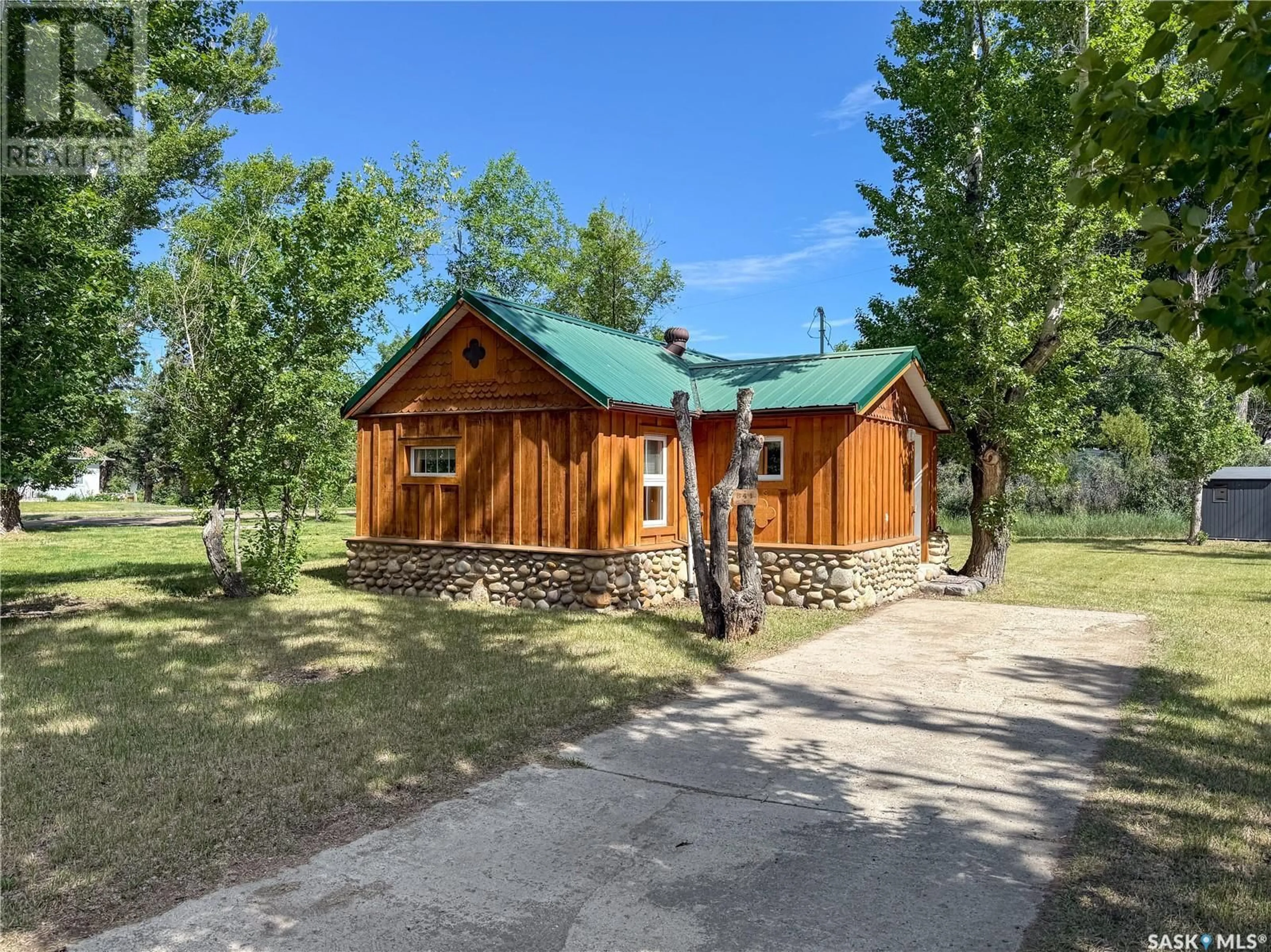 Unknown for 541 FRONT STREET, Eastend Saskatchewan S0N1T0