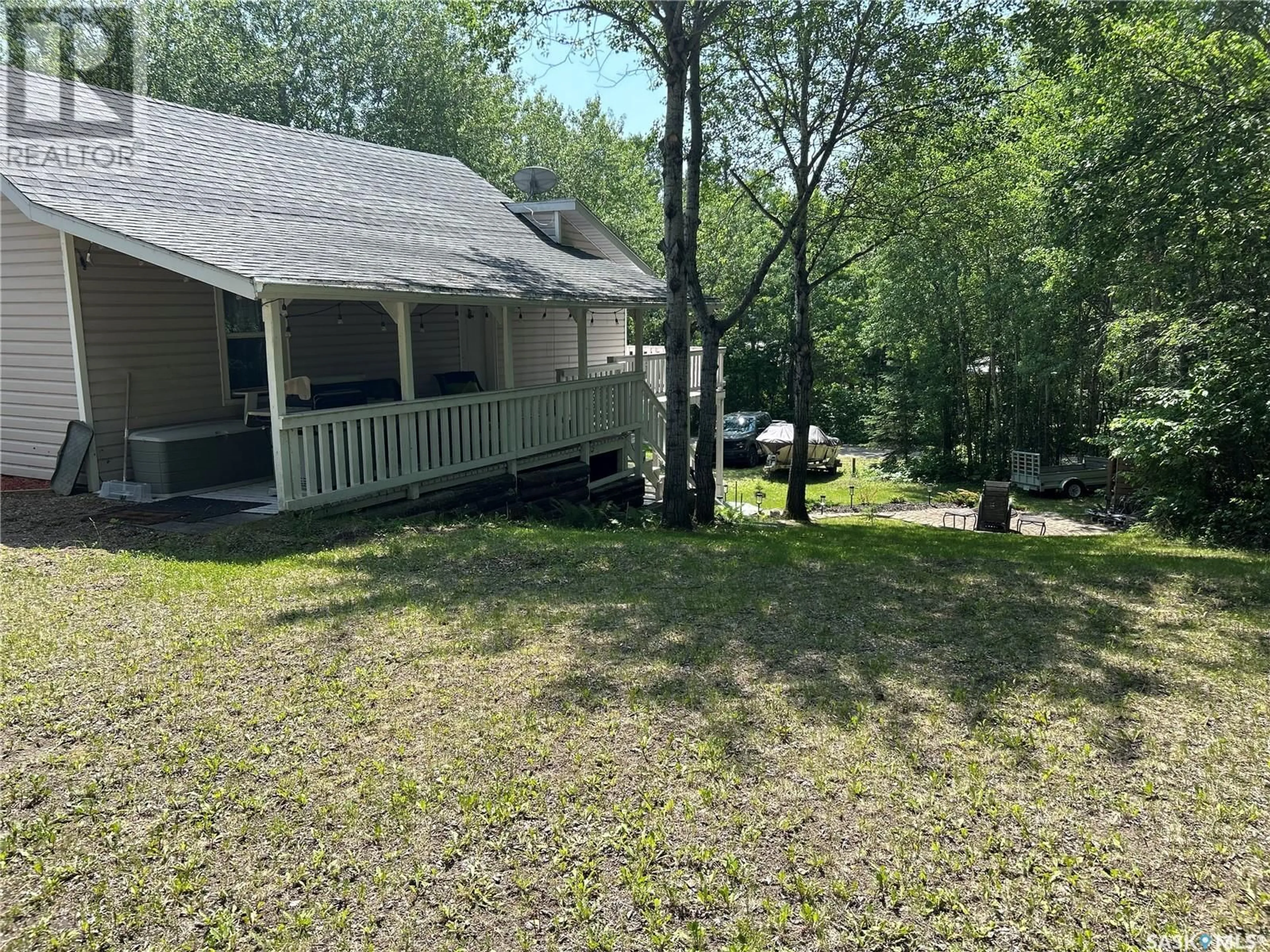 A pic from outside/outdoor area/front of a property/back of a property/a pic from drone, unknown for 9 OSKUNAMOO DRIVE, Greenwater Provincial Park Saskatchewan S0E1H0