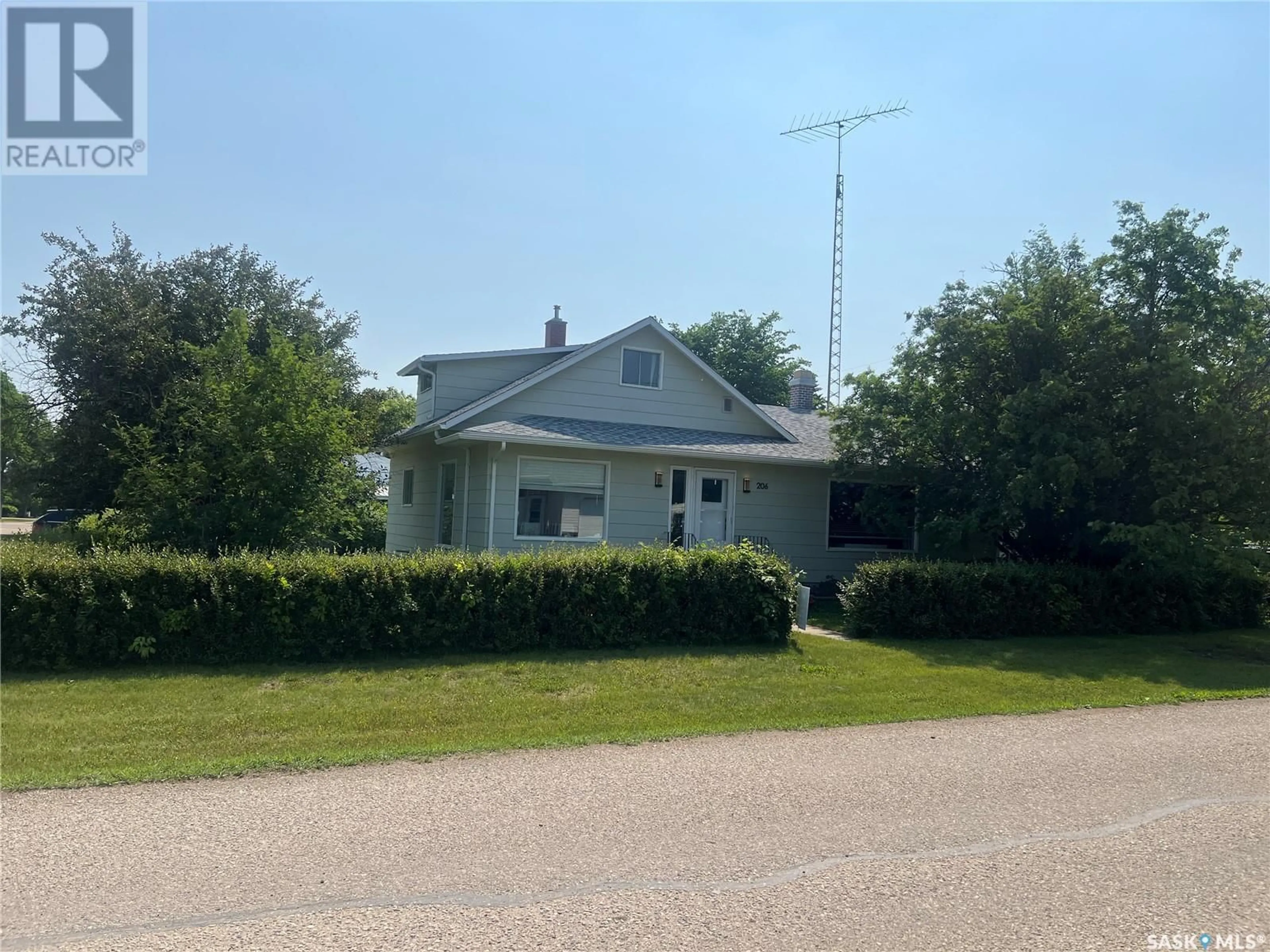 Unknown for E - 206 2ND AVENUE, Porcupine Plain Saskatchewan S0E1H0