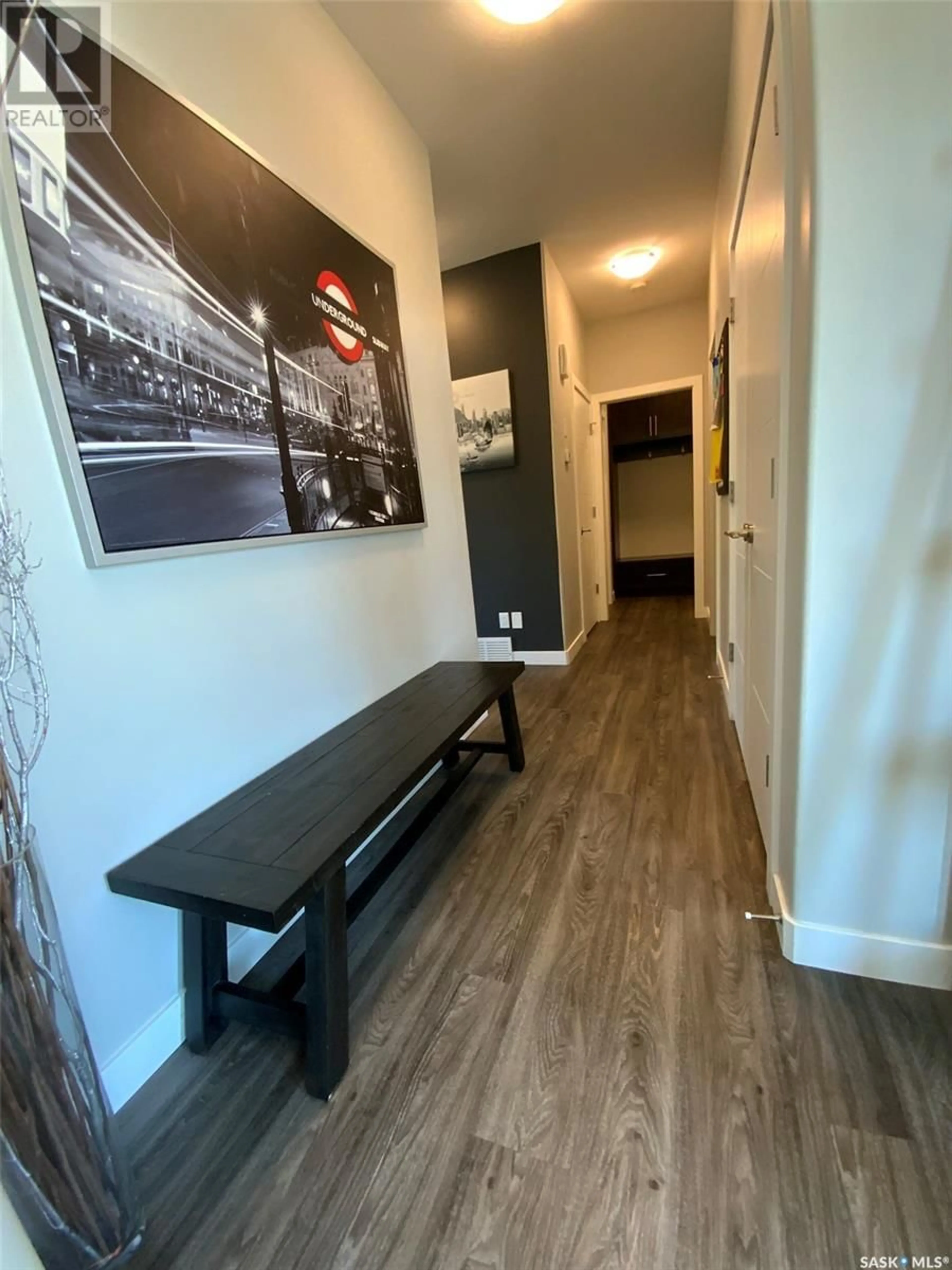 Indoor entryway for 3310 GREEN BROOK ROAD, Regina Saskatchewan S4V3K2
