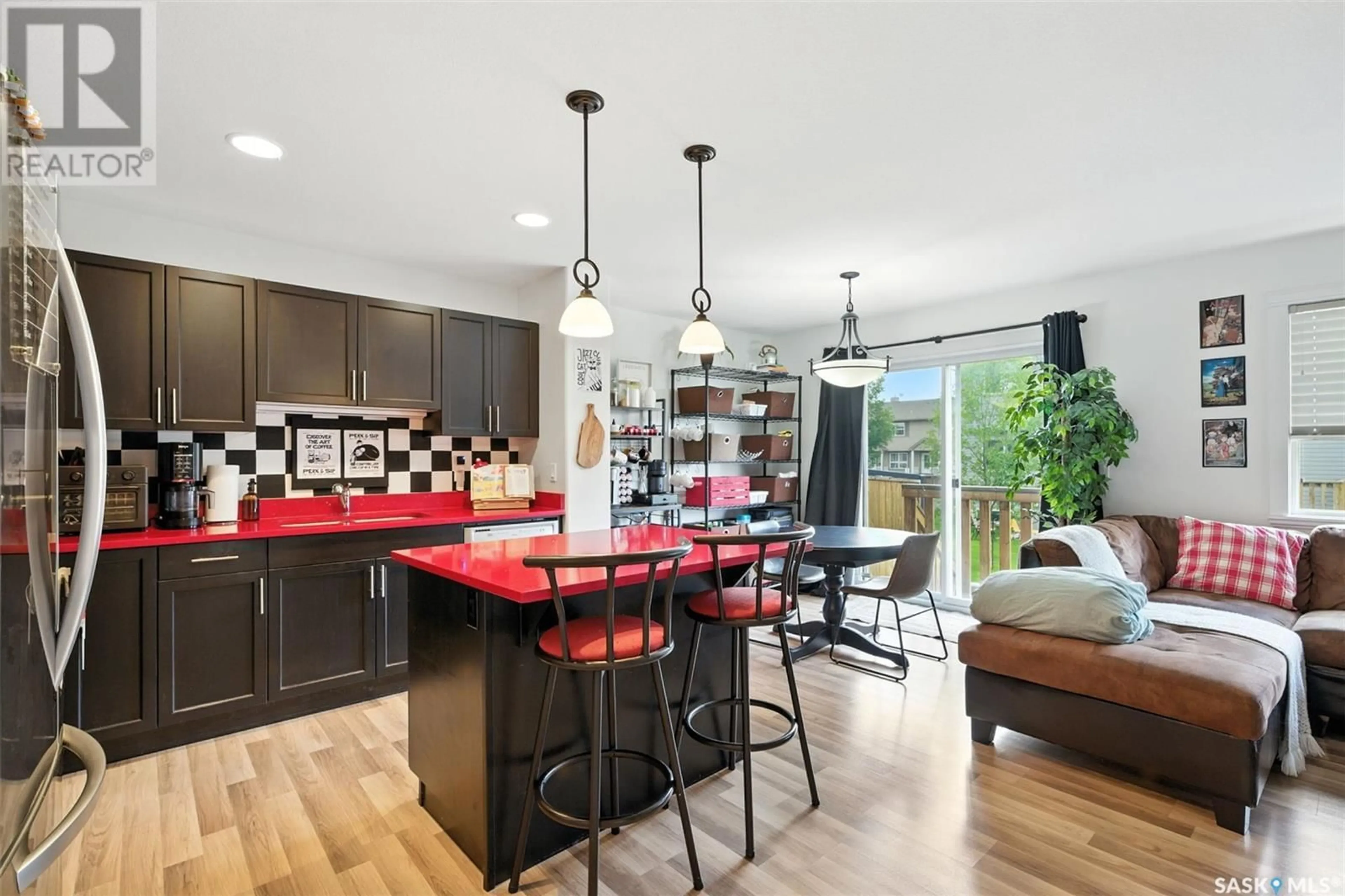 Open concept kitchen, unknown for S - 118 901 4TH STREET, Martensville Saskatchewan S0K2T1