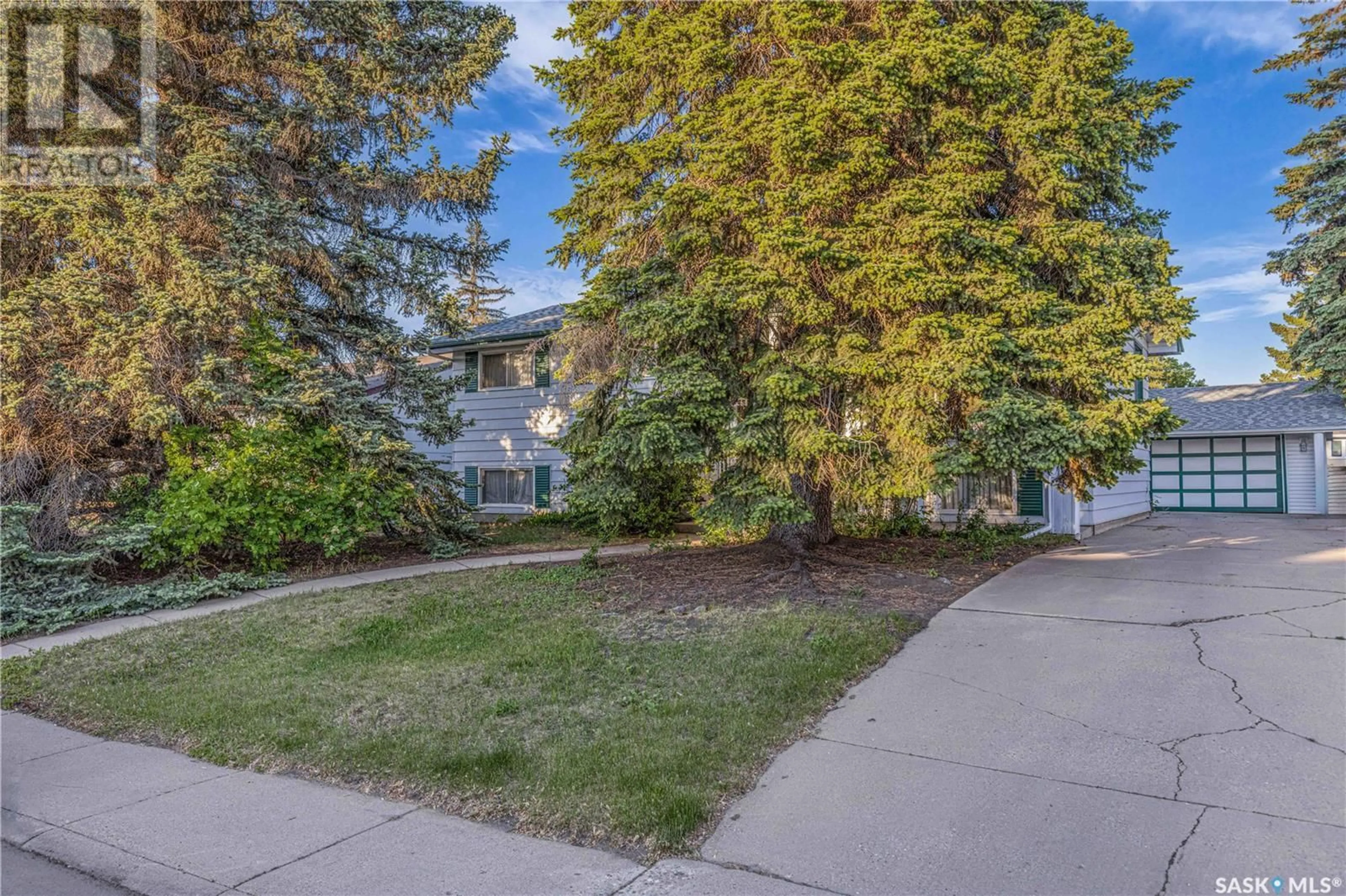 Unknown for 5 ATHABASCA CRESCENT, Saskatoon Saskatchewan S7K1G8