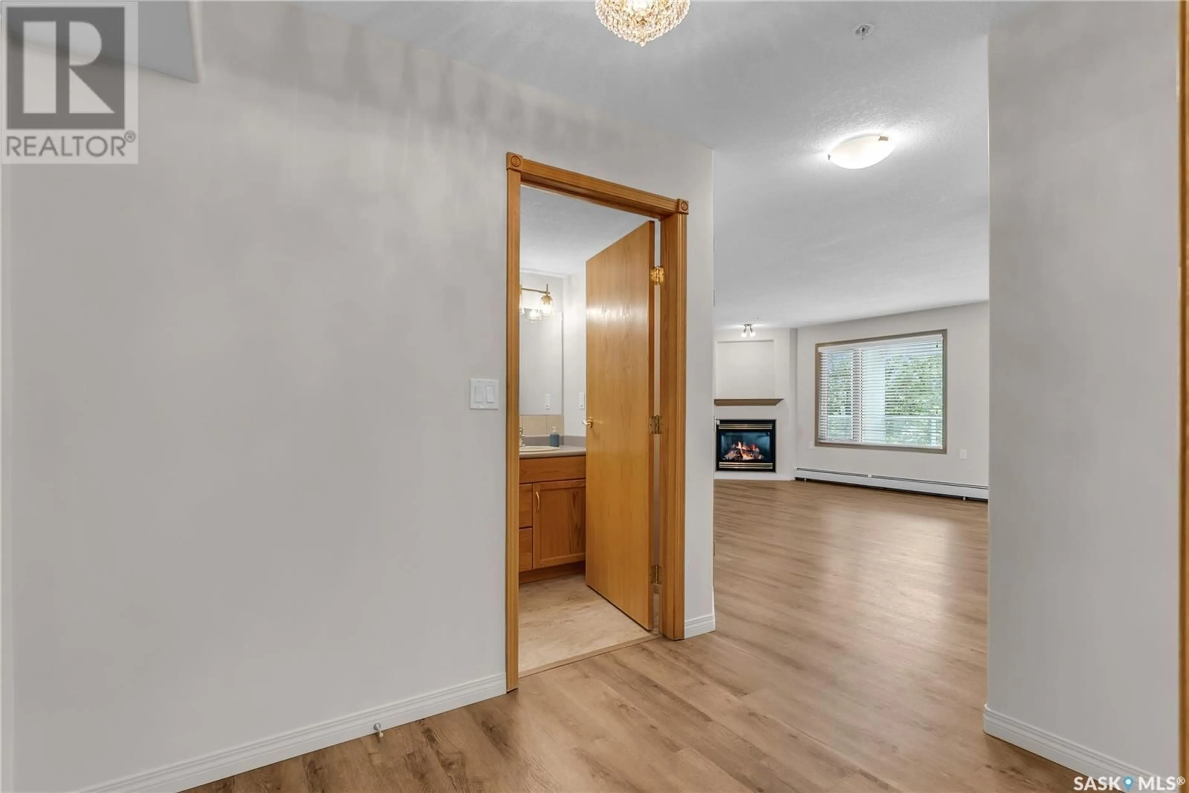 Unknown for 216 325 KEEVIL CRESCENT, Saskatoon Saskatchewan S7N4R8