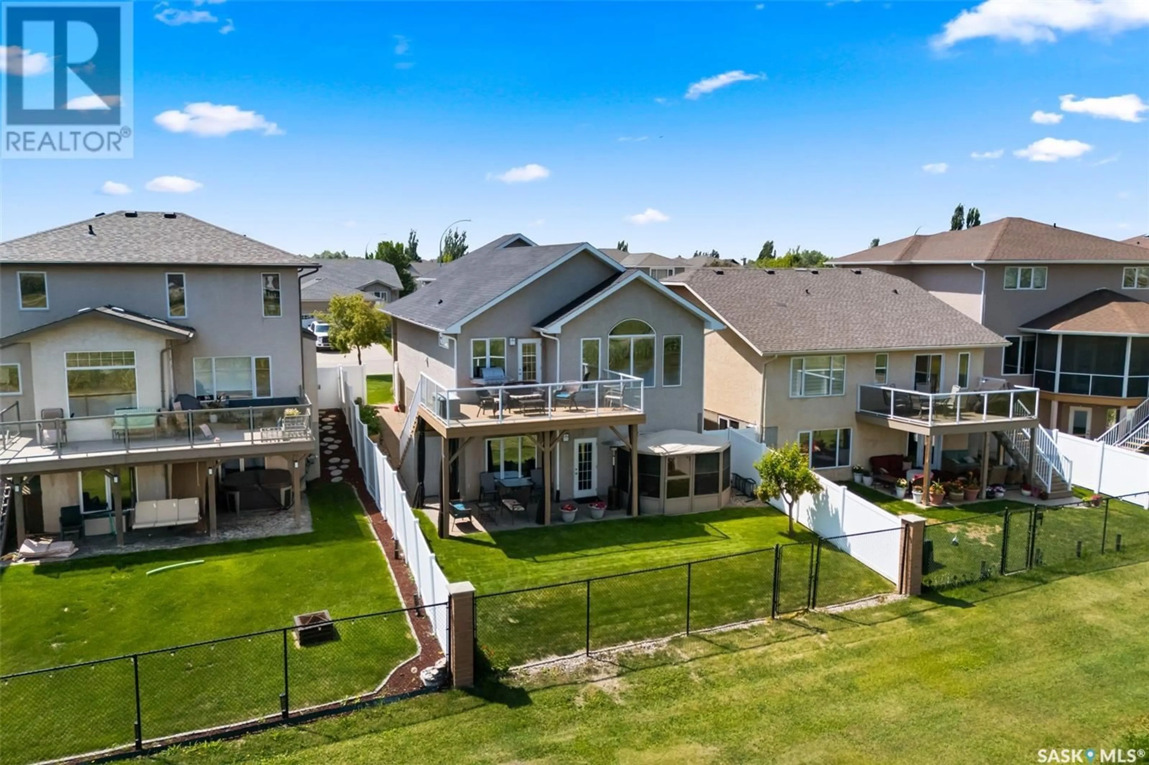 A pic from outside/outdoor area/front of a property/back of a property/a pic from drone, unknown for 8255 FAIRWAYS WEST DRIVE, Regina Saskatchewan S4Y0A1