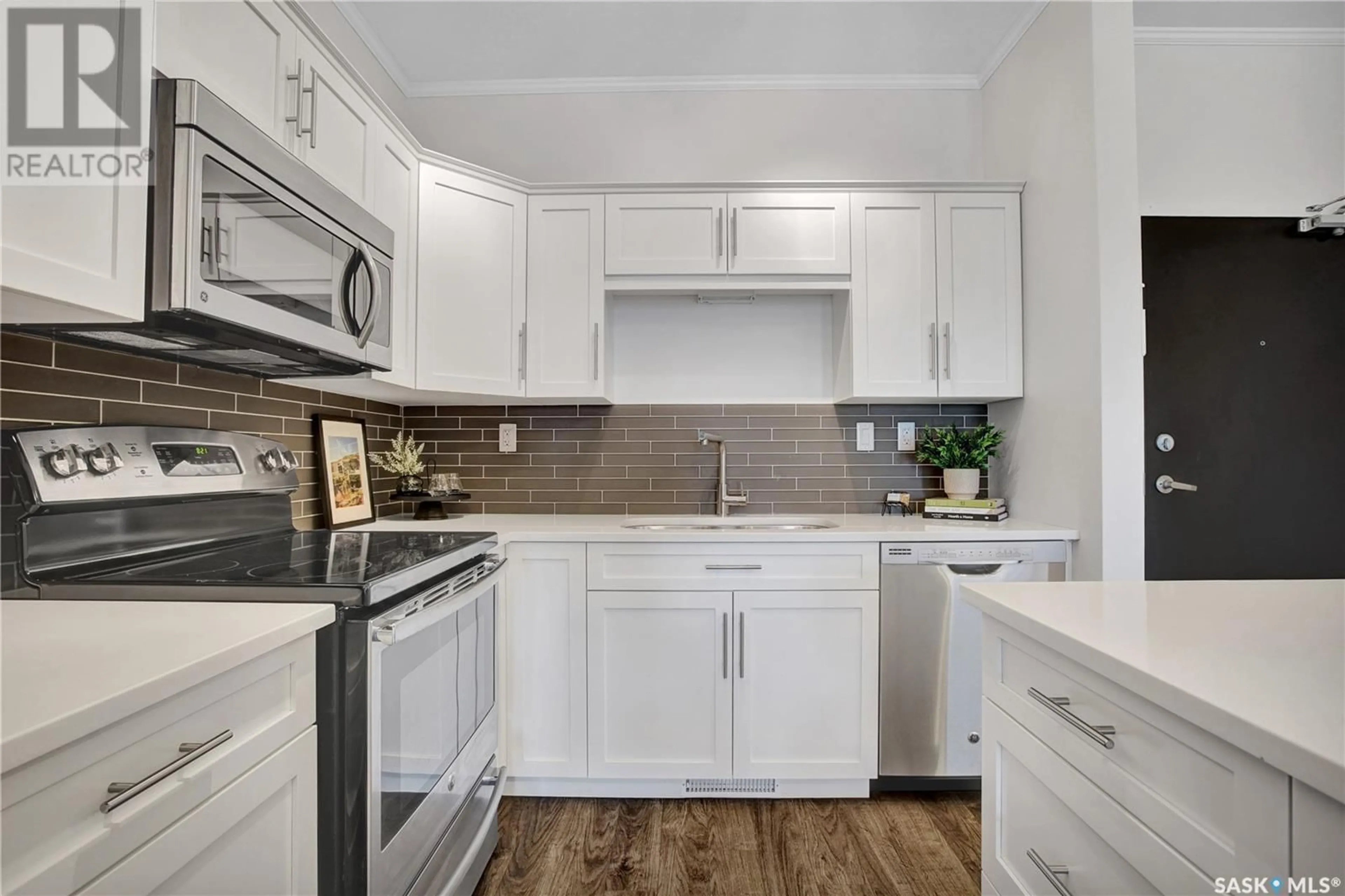 Unknown for 545 - 107 HASSARD CLOSE, Saskatoon Saskatchewan S7L6V3