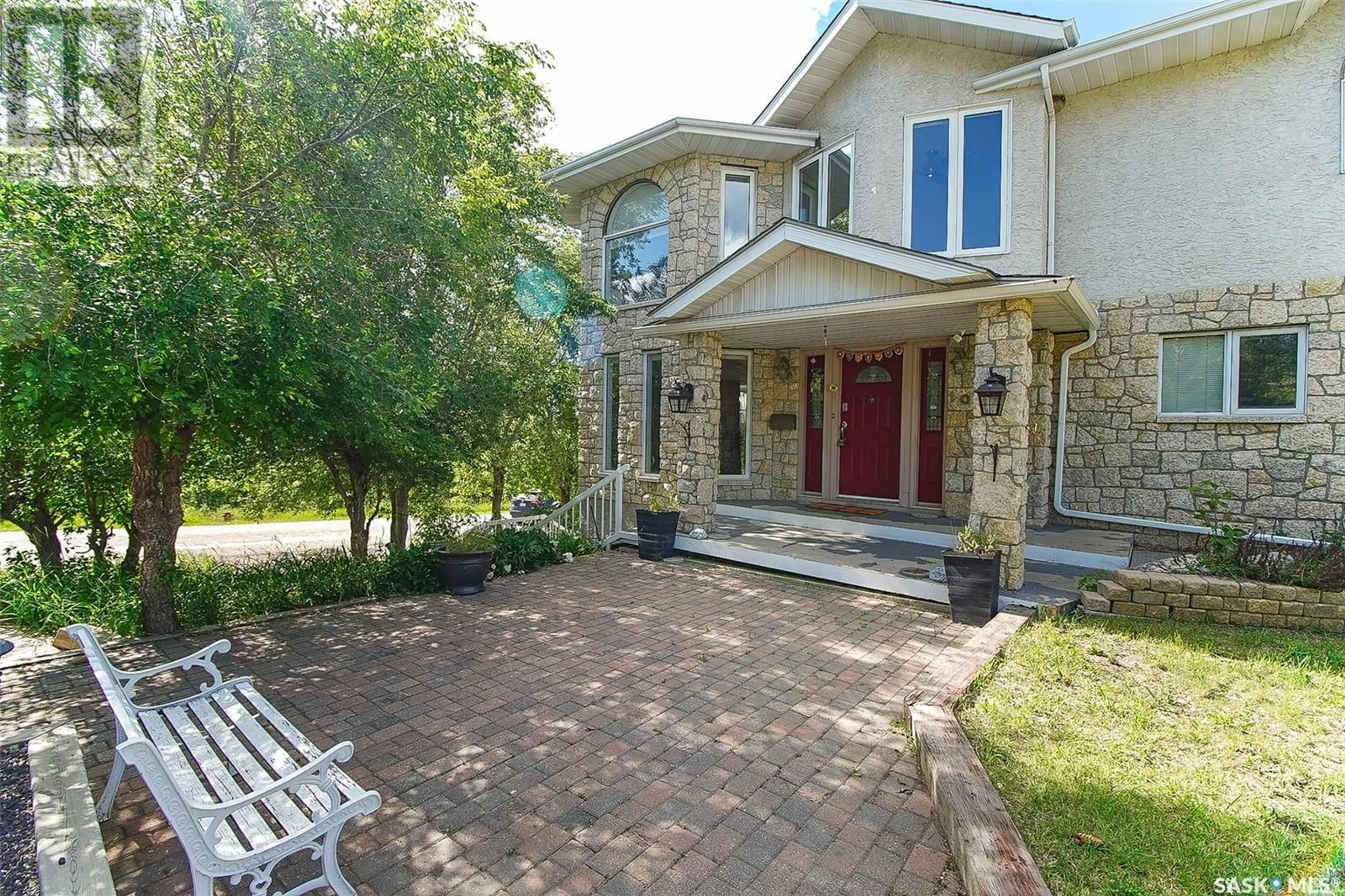 Home with brick exterior material, street for 10 MEADOW BAY, Lumsden Saskatchewan S0G3C0
