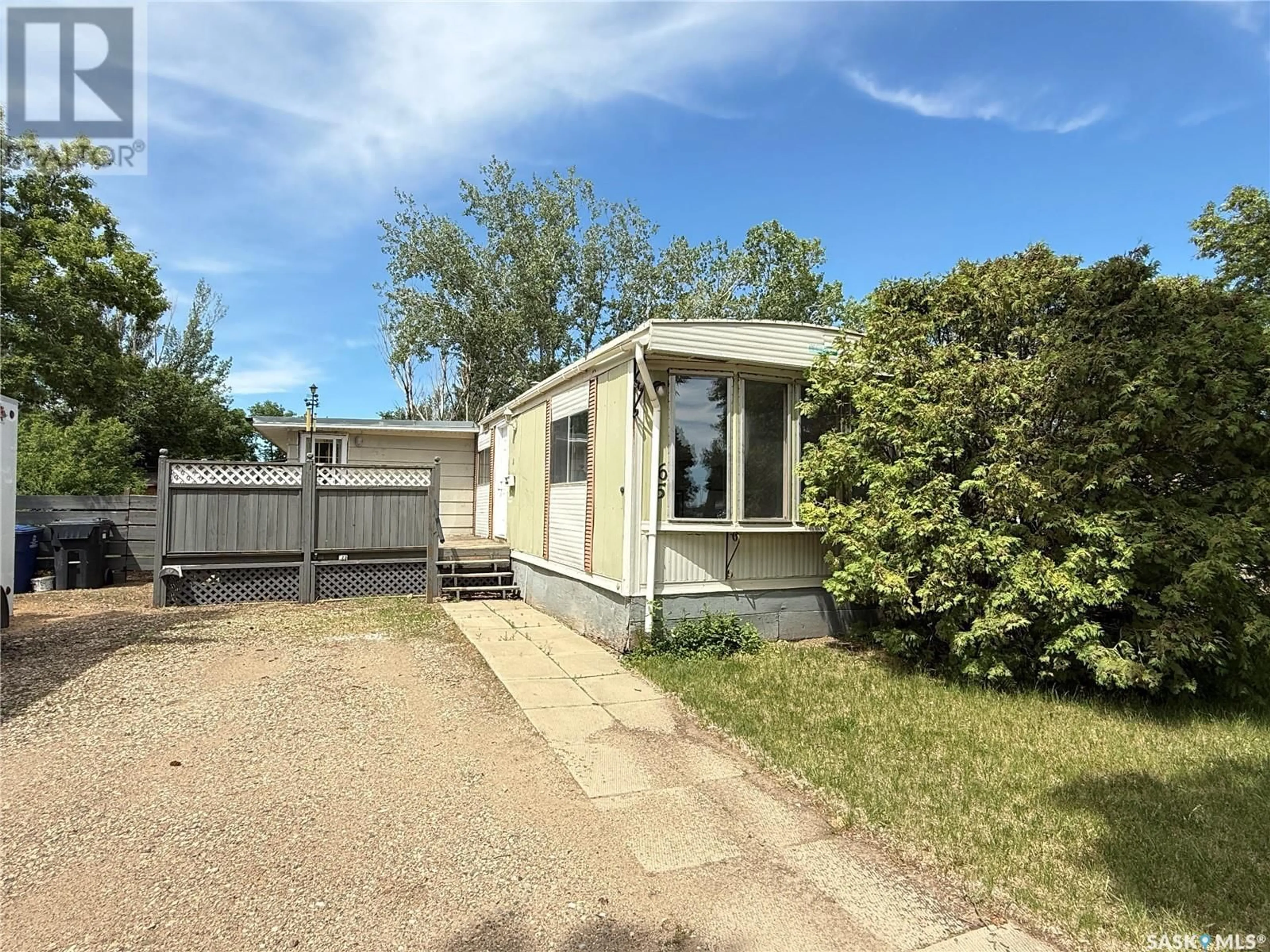 Unknown for 65 14TH STREET, Weyburn Saskatchewan S4H1L5