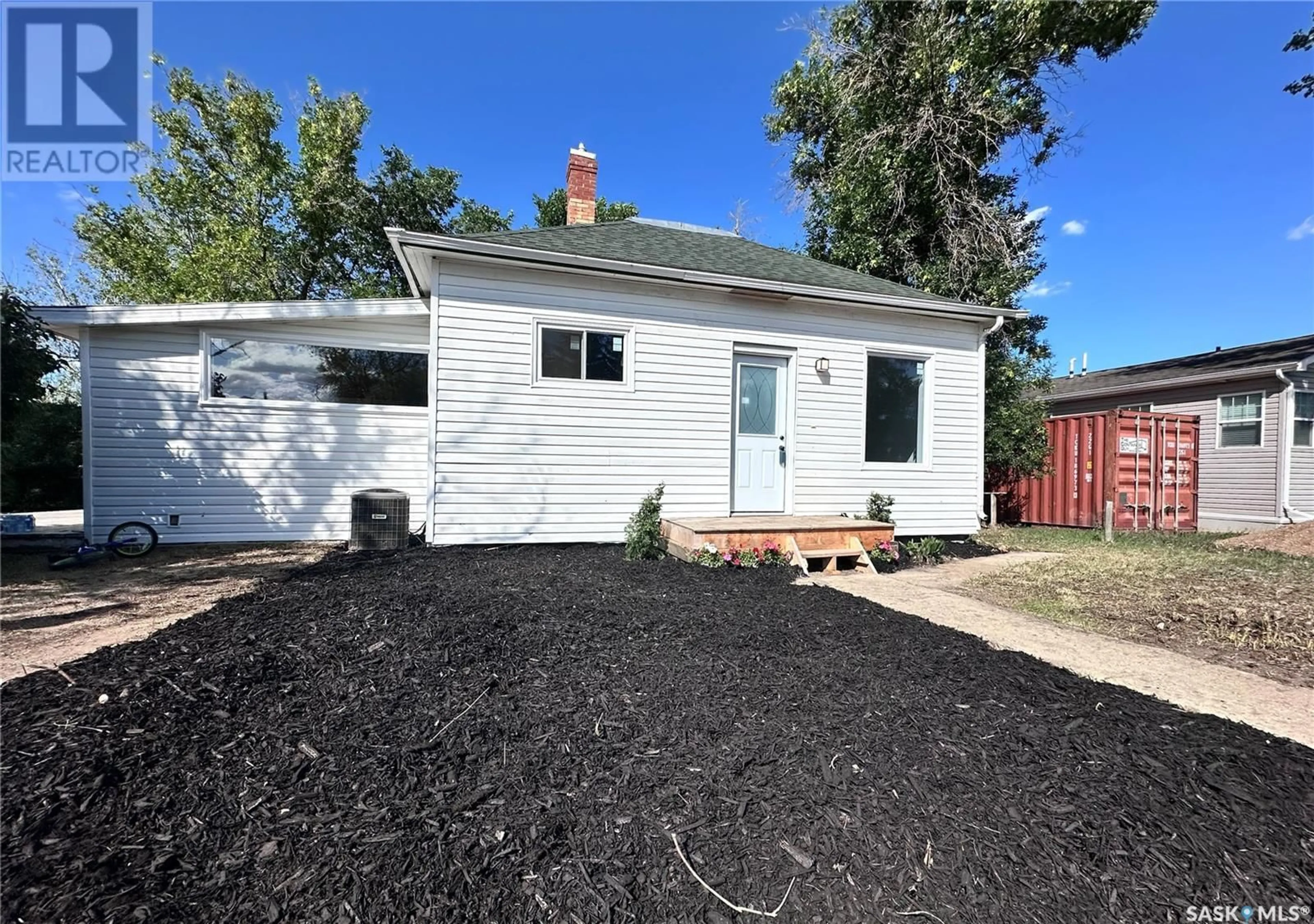 Unknown for 210 ORIOLE AVENUE, Briercrest Saskatchewan S0H0K0