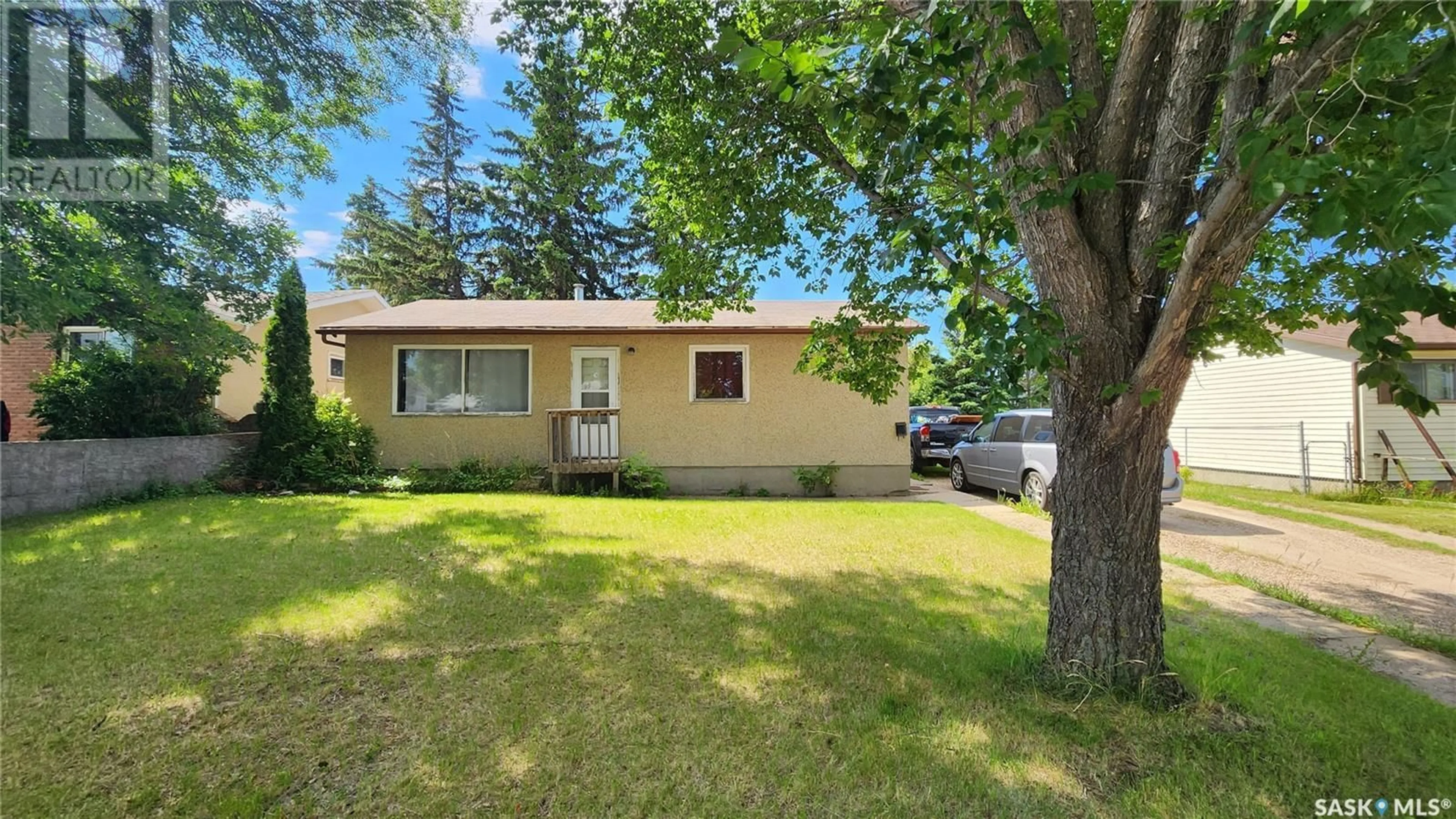 A pic from outside/outdoor area/front of a property/back of a property/a pic from drone, street for 1612 ST. LAURENT DRIVE, North Battleford Saskatchewan S9A3B3