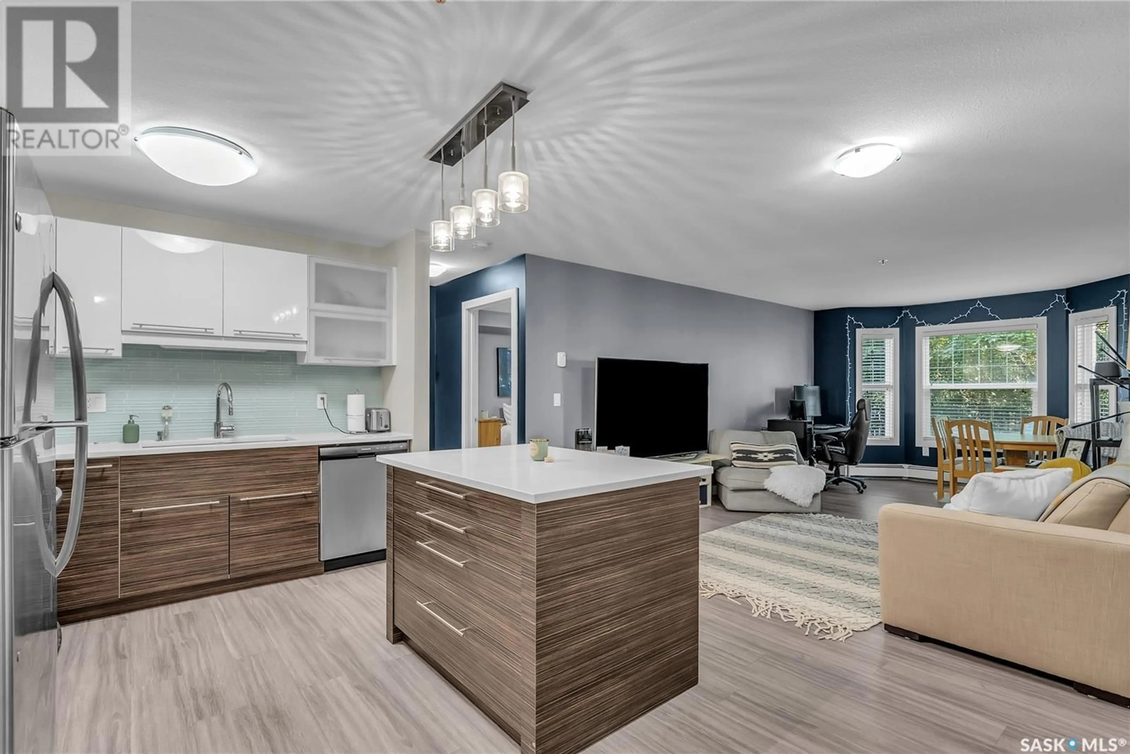 Open concept kitchen, unknown for 108A HUNTER ROAD, Saskatoon Saskatchewan S7T1C9