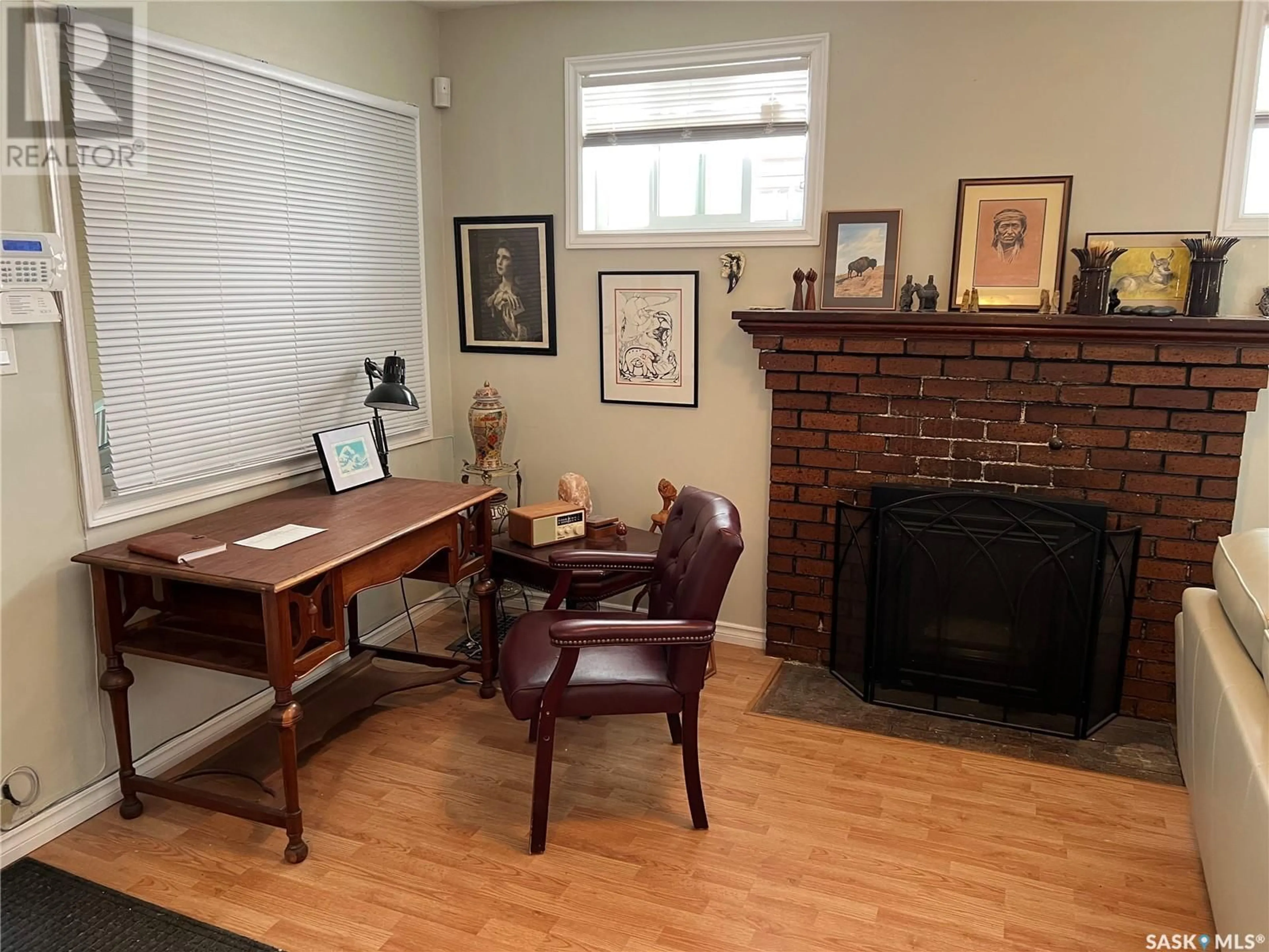 A pic of a room for 2835 DEWDNEY AVENUE, Regina Saskatchewan S4T0X8