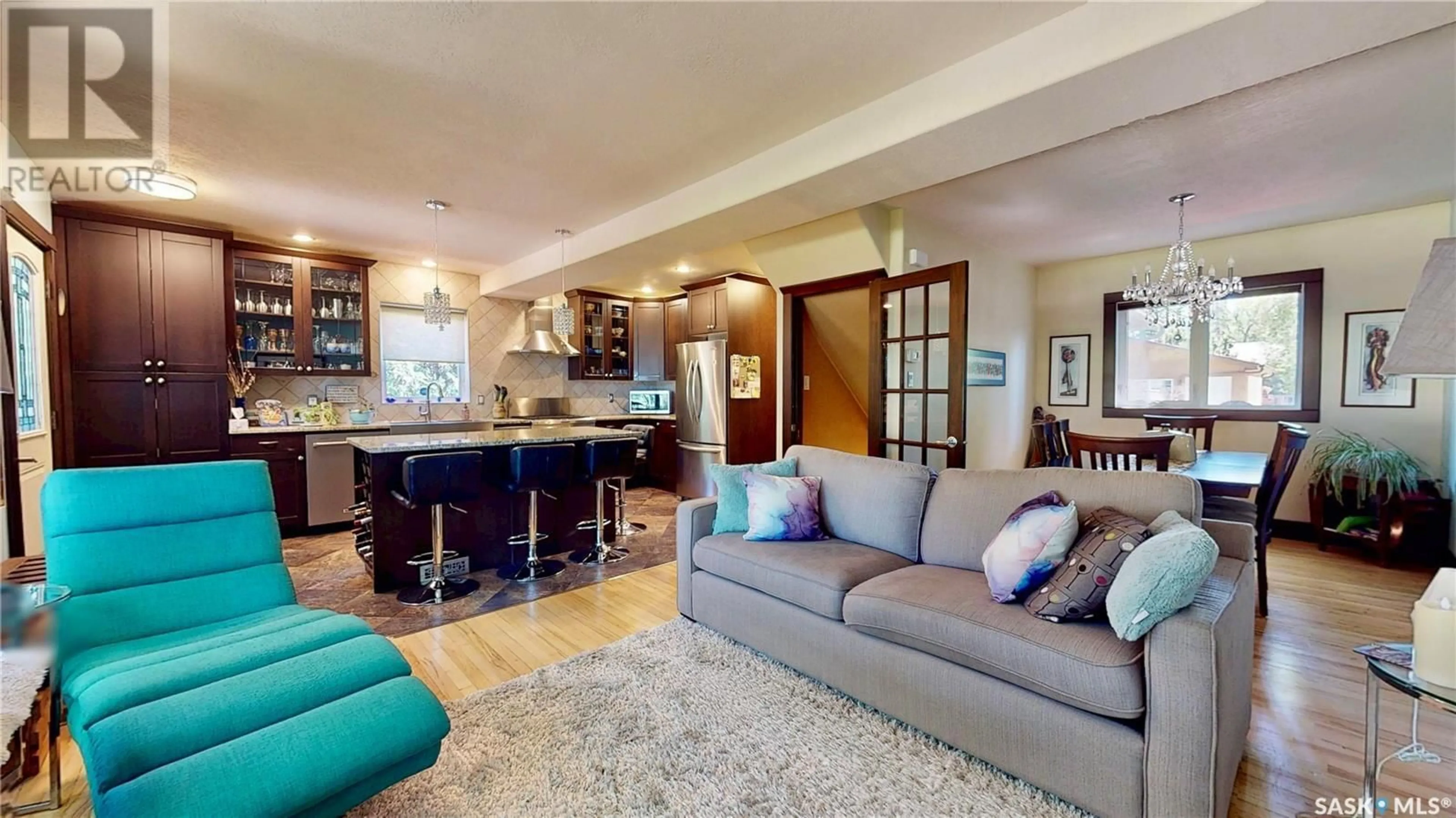 Living room with furniture, unknown for 417 HOLLAND AVENUE, Regina Saskatchewan S4N1G4