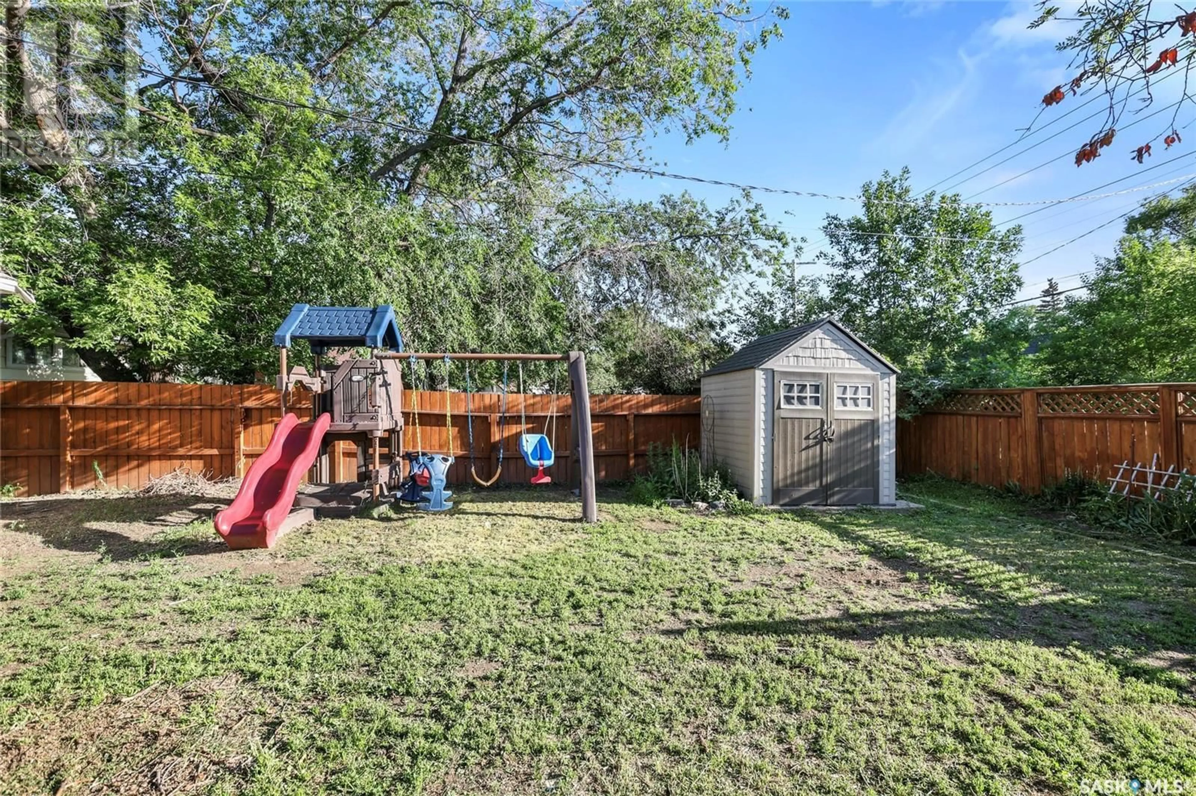 Shed for 832 WALKER STREET, Regina Saskatchewan S4T5N2