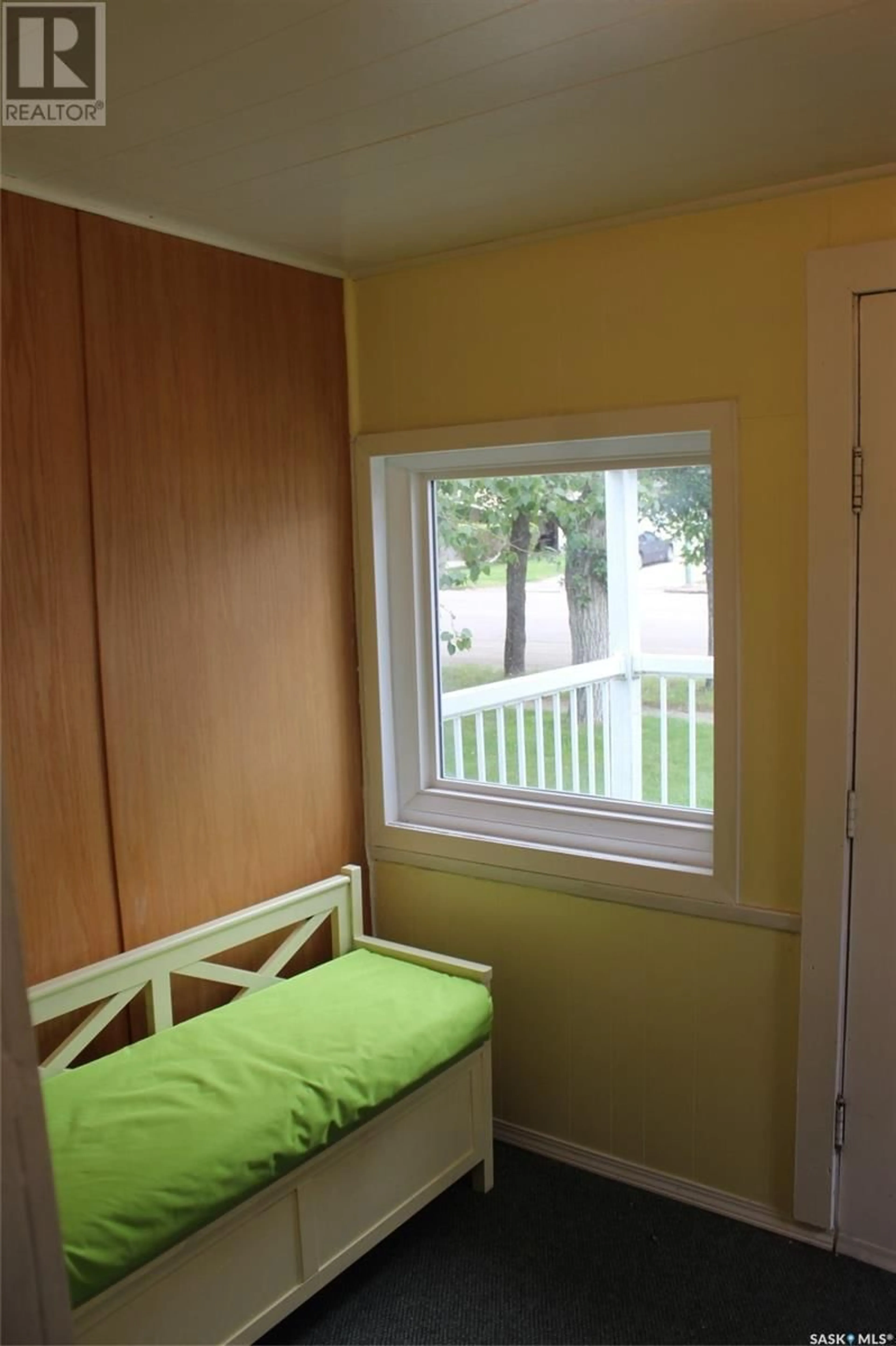 A pic of a room for 505 CENTRE STREET, Shaunavon Saskatchewan S0N2M0