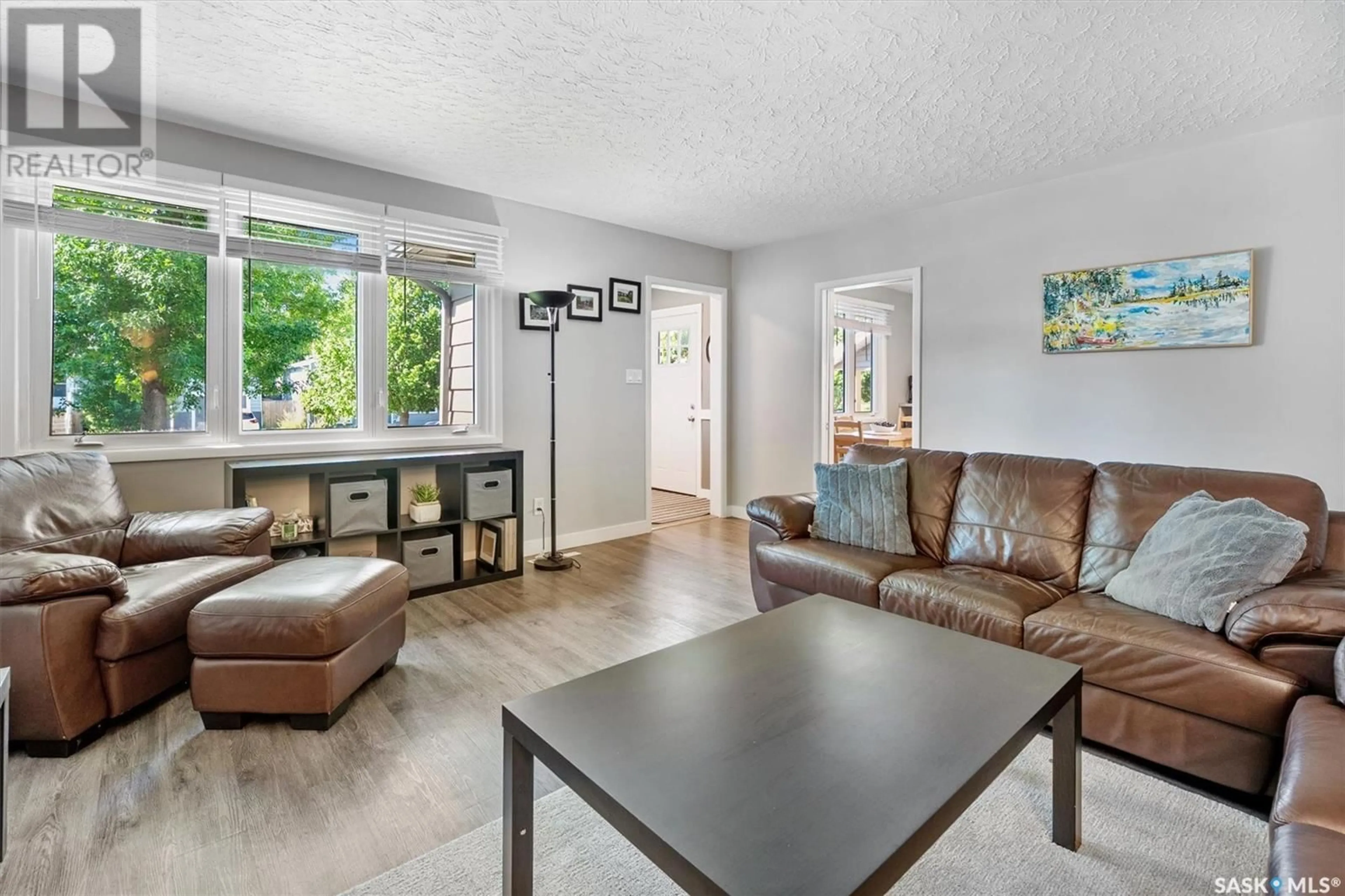 Living room with furniture, unknown for 1019 4TH STREET, Saskatoon Saskatchewan S7H1K6