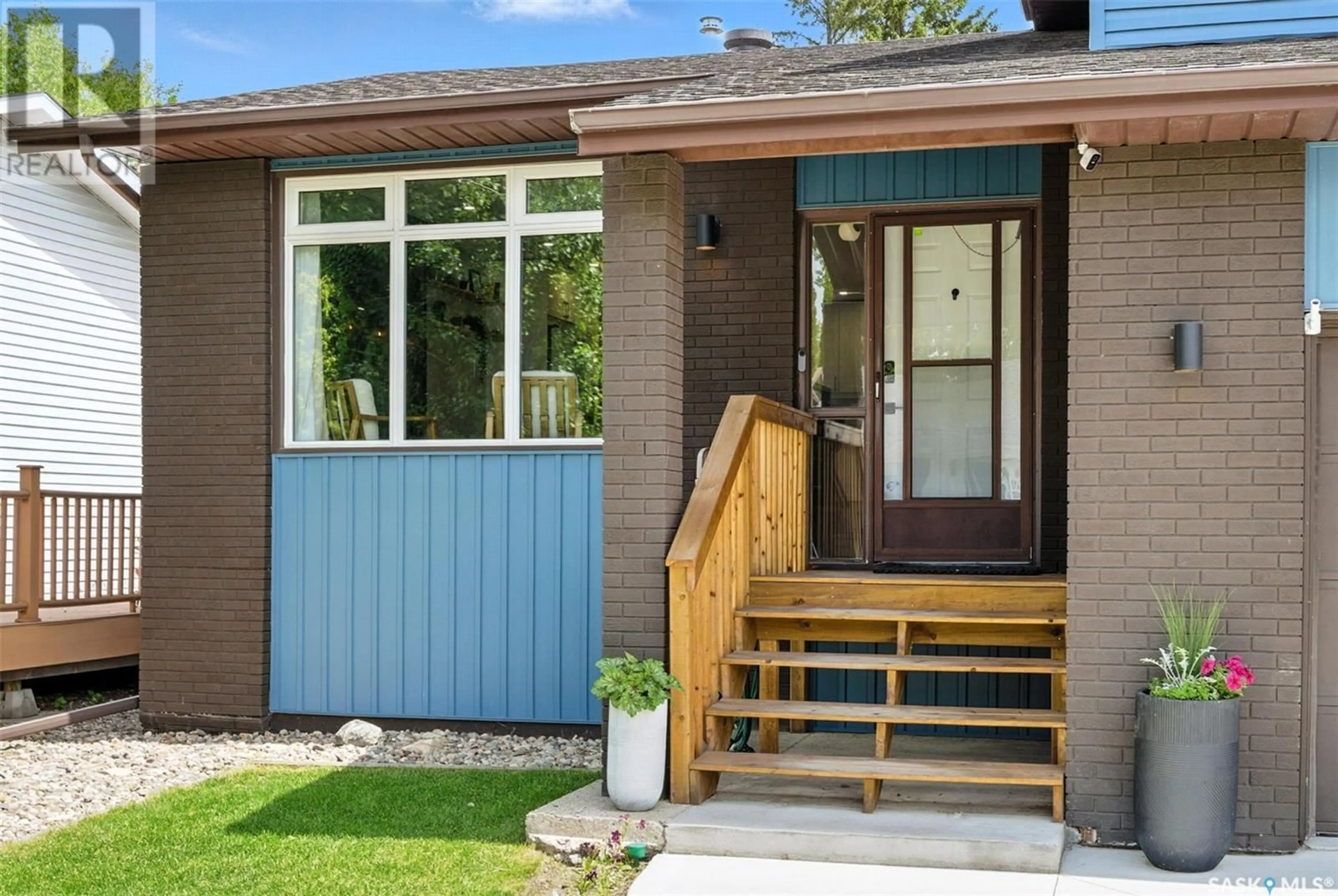 Home with vinyl exterior material, street for 558 WOLLASTON TERRACE, Saskatoon Saskatchewan S7J4H2