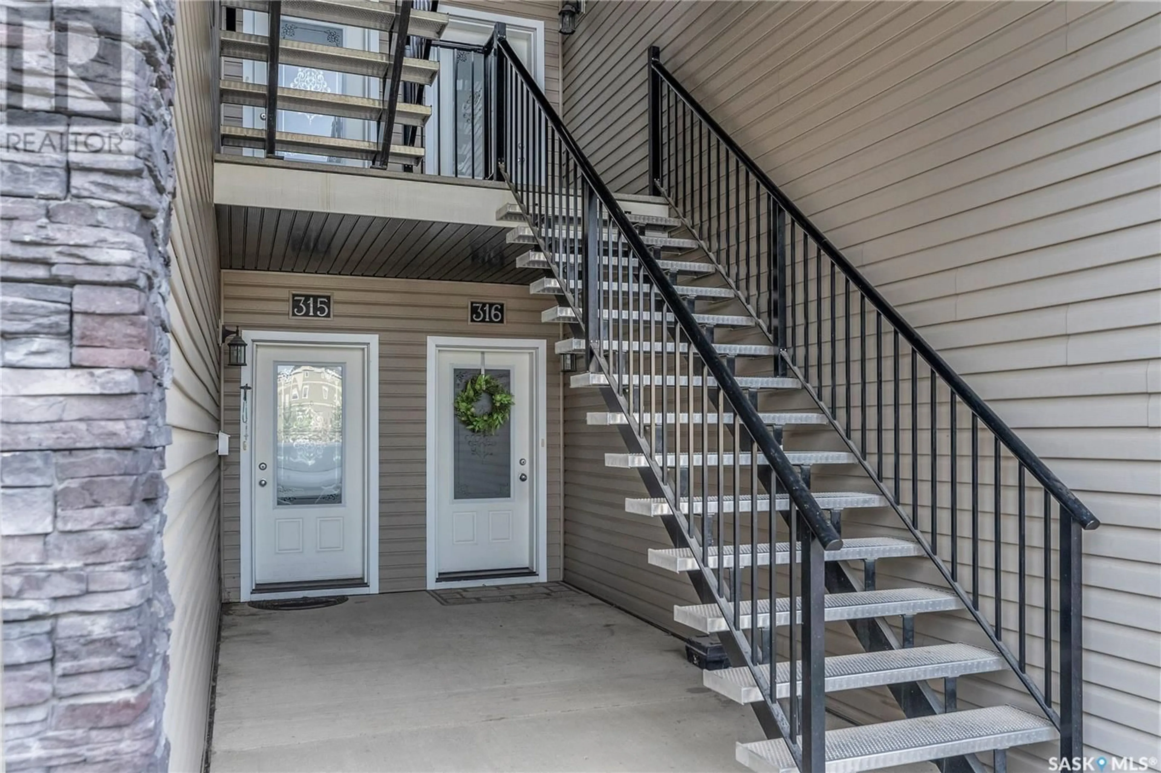 Unknown for 125 - 316 WILLIS CRESCENT, Saskatoon Saskatchewan S7T0T1