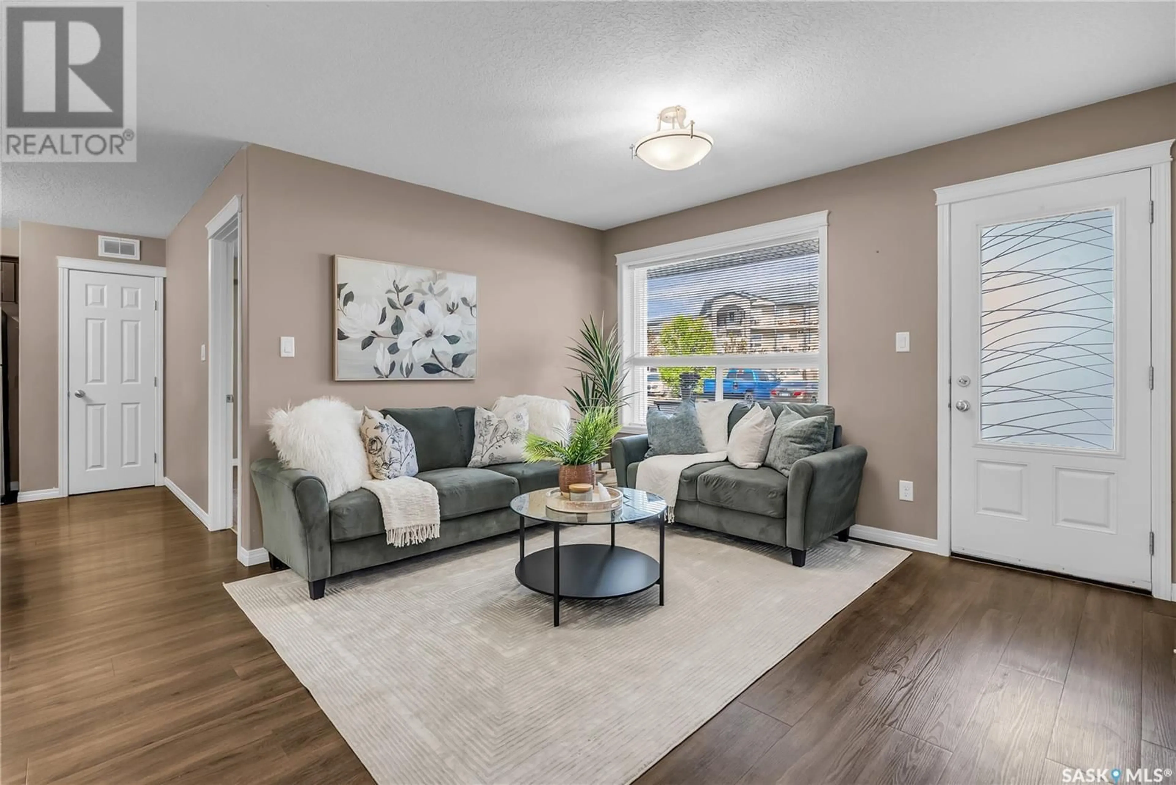 Living room with furniture, unknown for 125 - 316 WILLIS CRESCENT, Saskatoon Saskatchewan S7T0T1