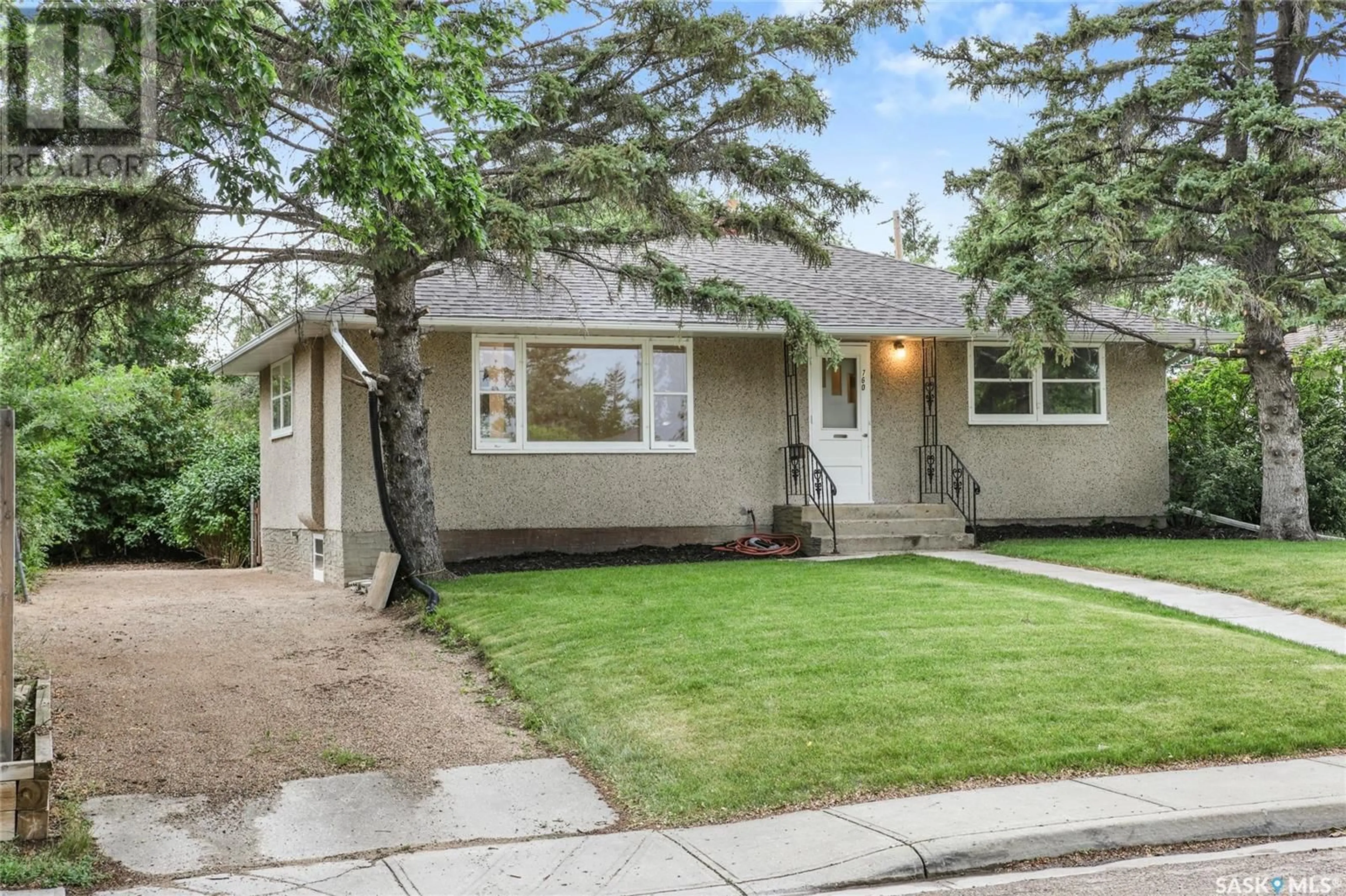 Home with vinyl exterior material, street for 760 HORACE STREET, Regina Saskatchewan S4S6B4