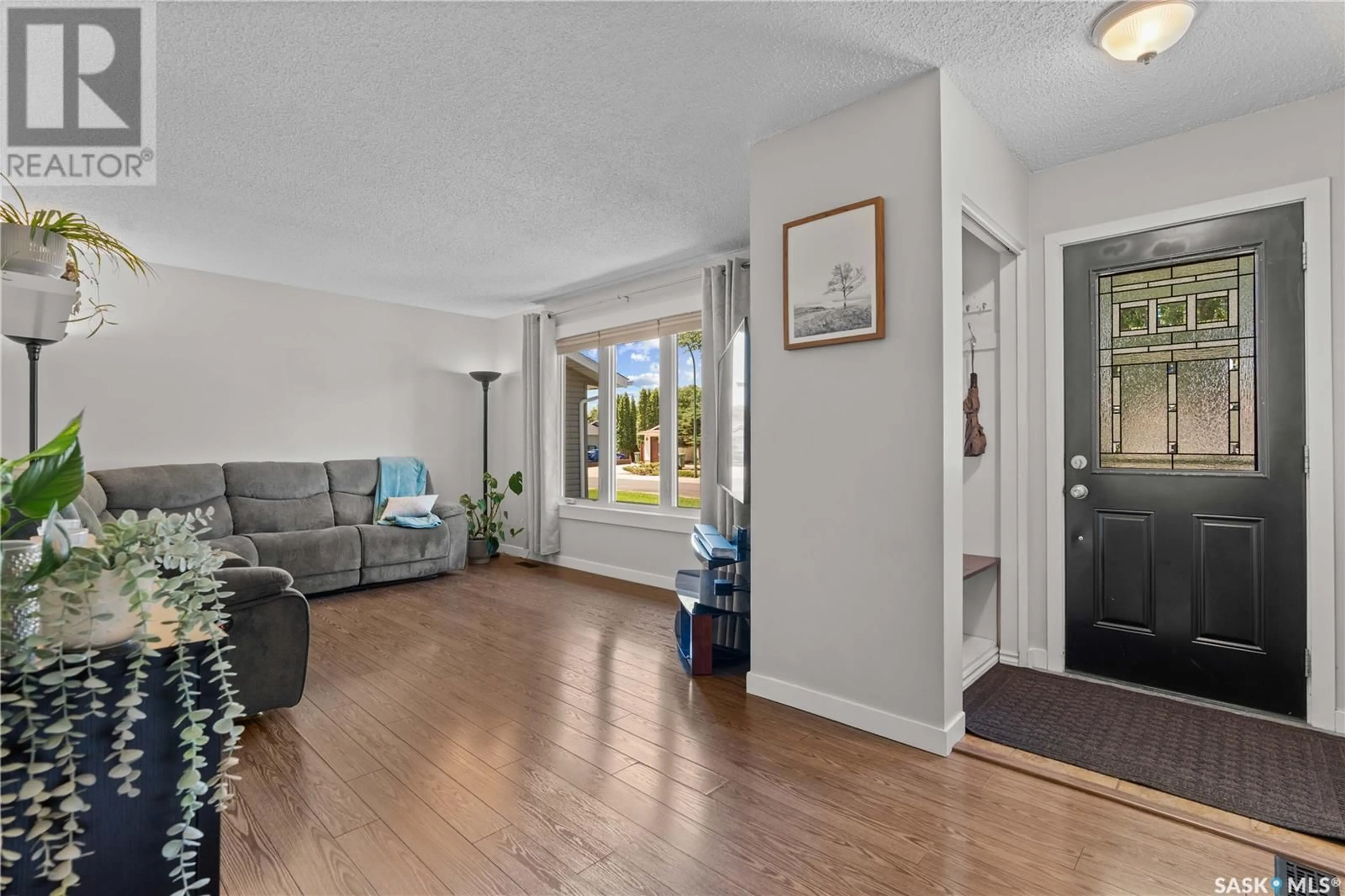 Unknown for 18 BRUTON PLACE, Regina Saskatchewan S4X1P7