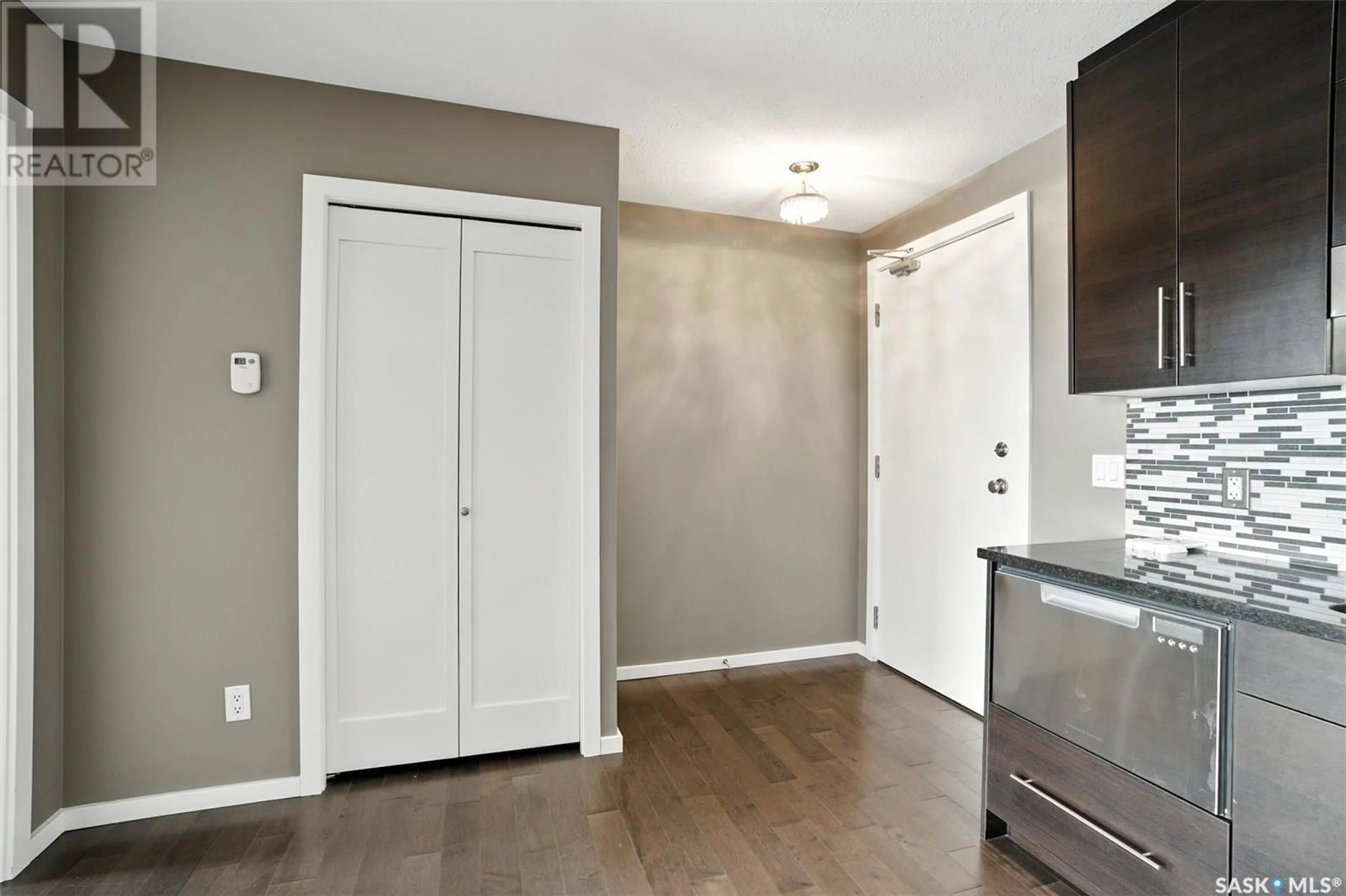 Unknown for 230 - 304 SLIMMON ROAD, Saskatoon Saskatchewan S7V0B3