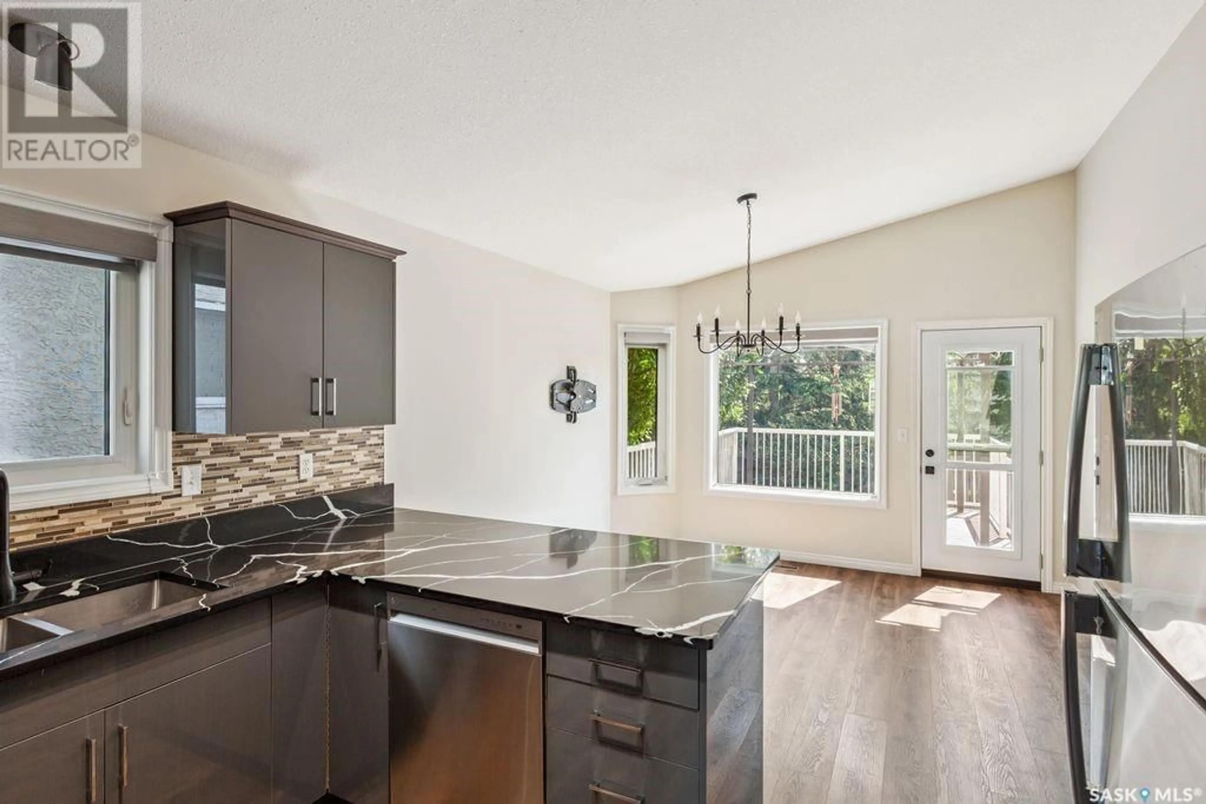 Open concept kitchen, unknown for 615 GUENTER CRESCENT, Saskatoon Saskatchewan S7N4P8