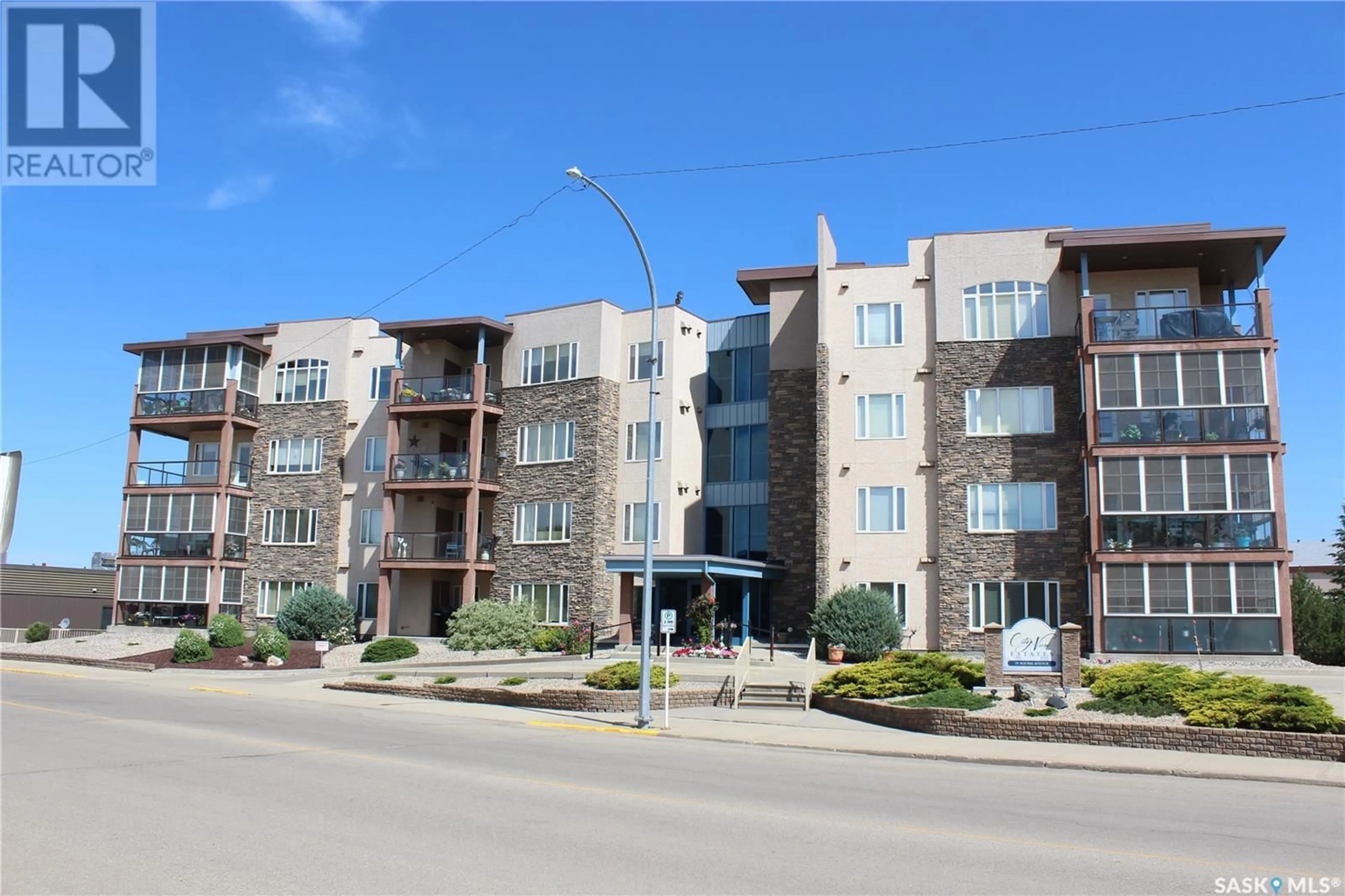 Unknown for 104 75 SOURIS AVENUE, Weyburn Saskatchewan S4H0C1