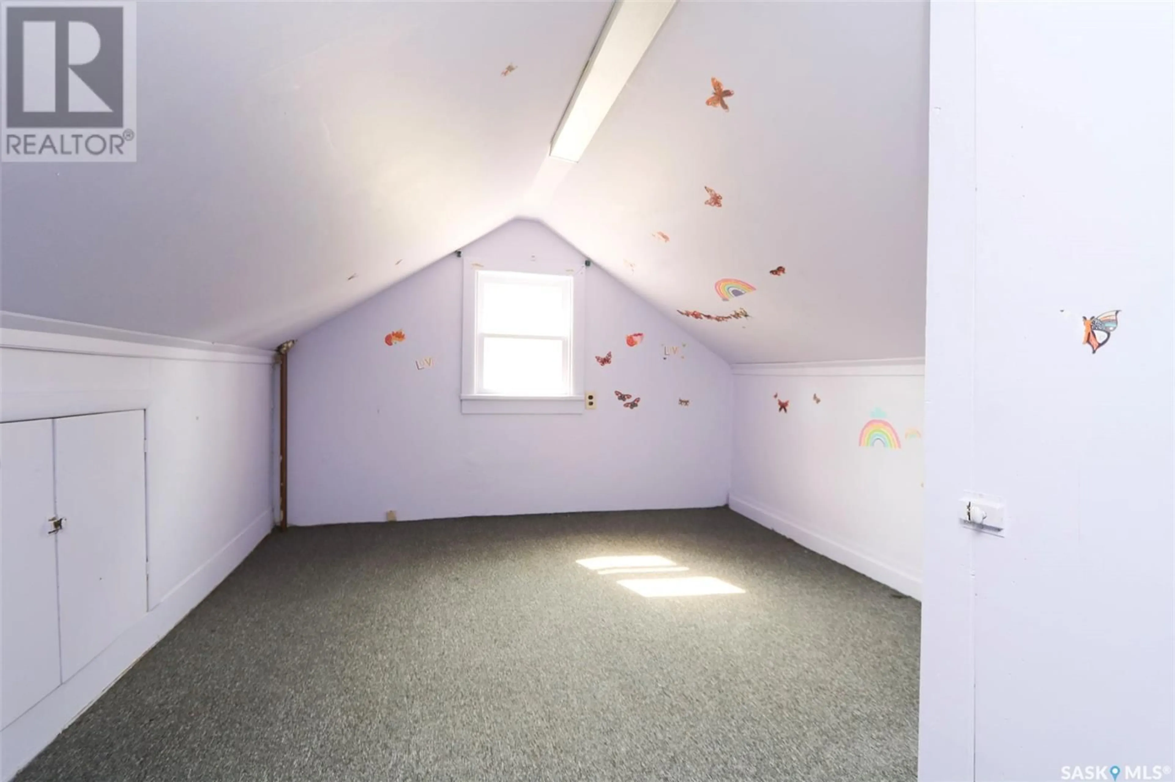 A pic of a room for 124 ONTARIO AVENUE, Yorkton Saskatchewan S3N2A1