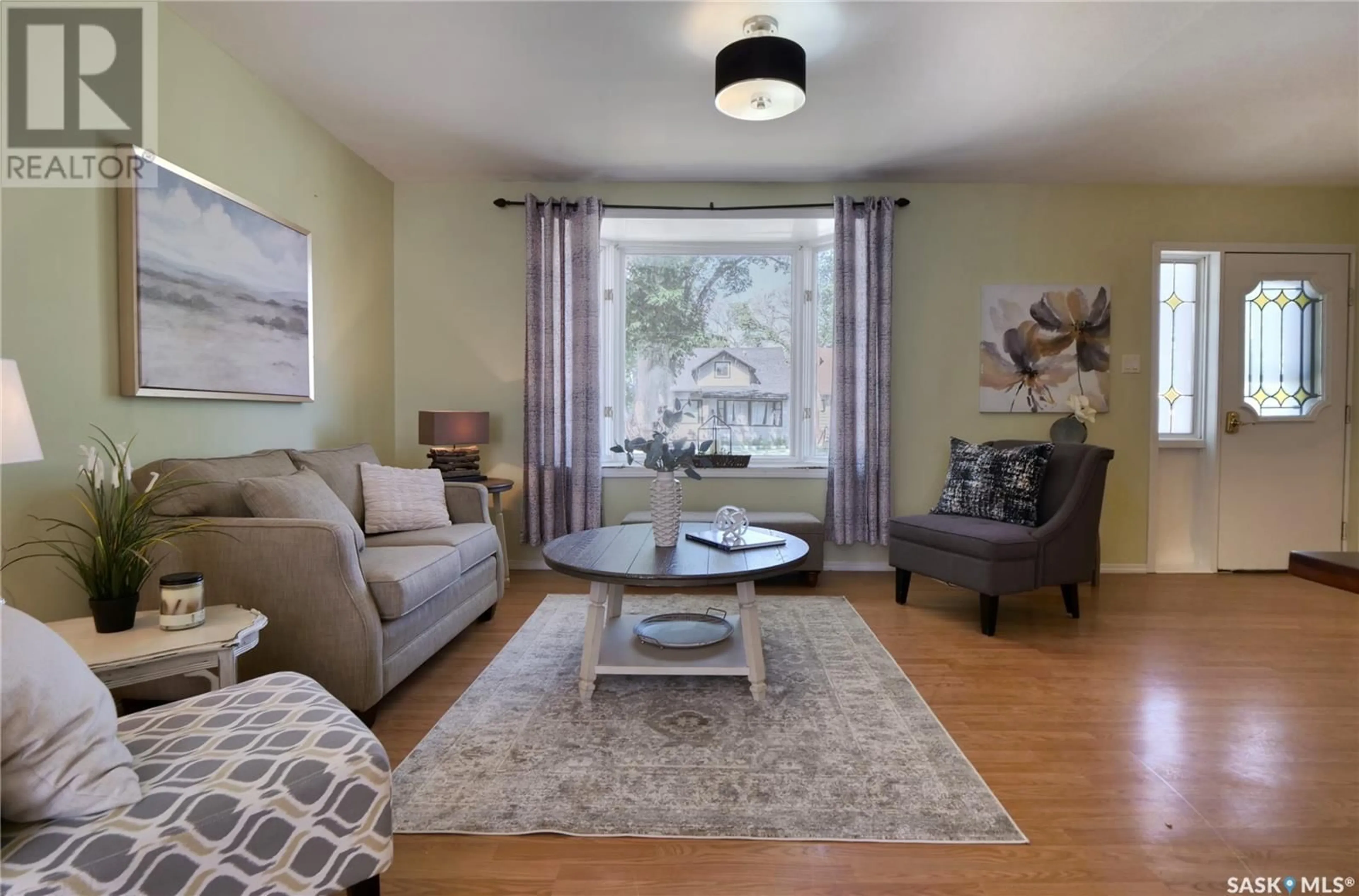 Living room with furniture, unknown for 1085 6TH AVENUE, Moose Jaw Saskatchewan S6H4A5