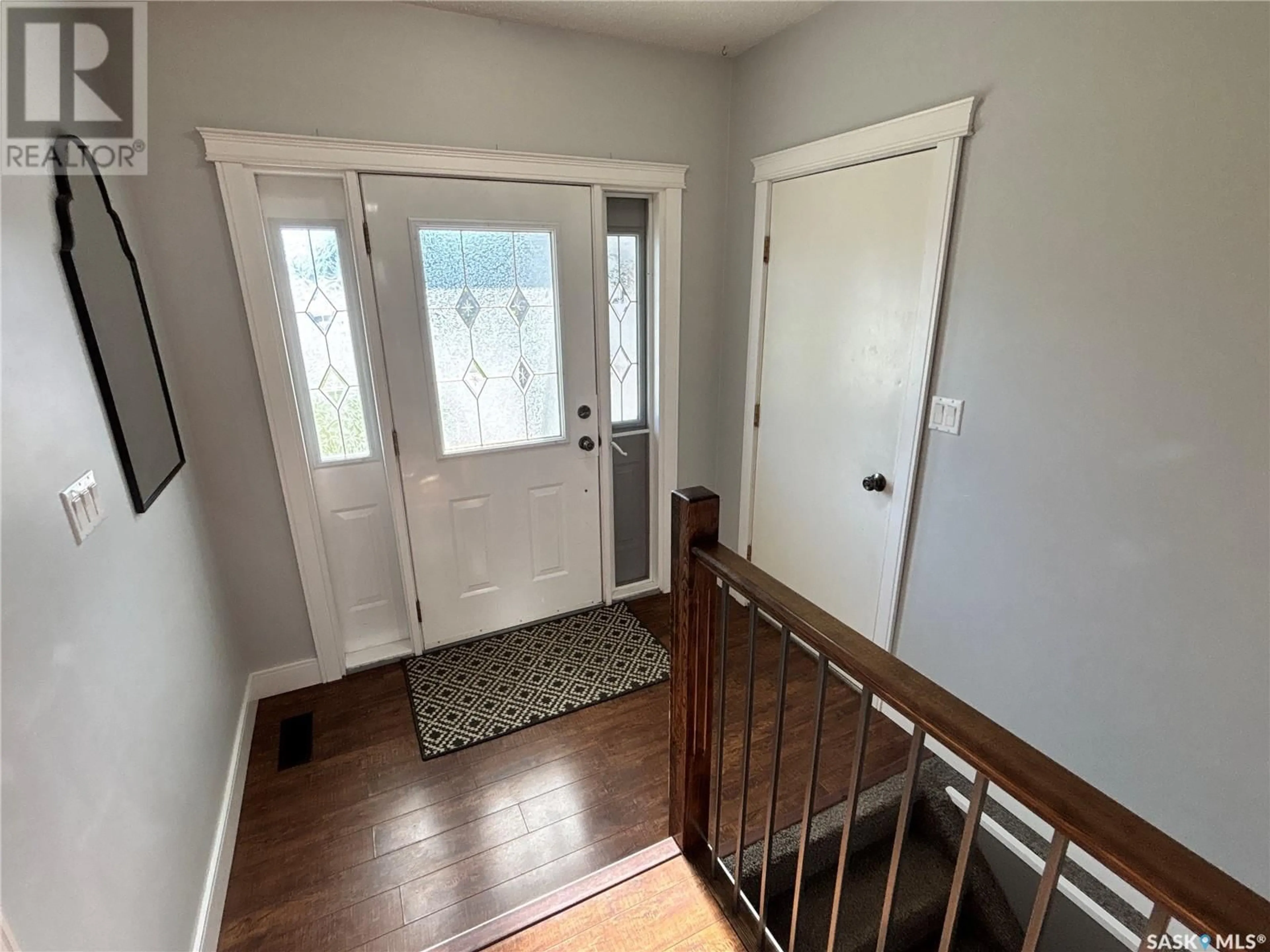 Indoor entryway for 18 DUST CRESCENT, Humboldt Saskatchewan S0K2A0