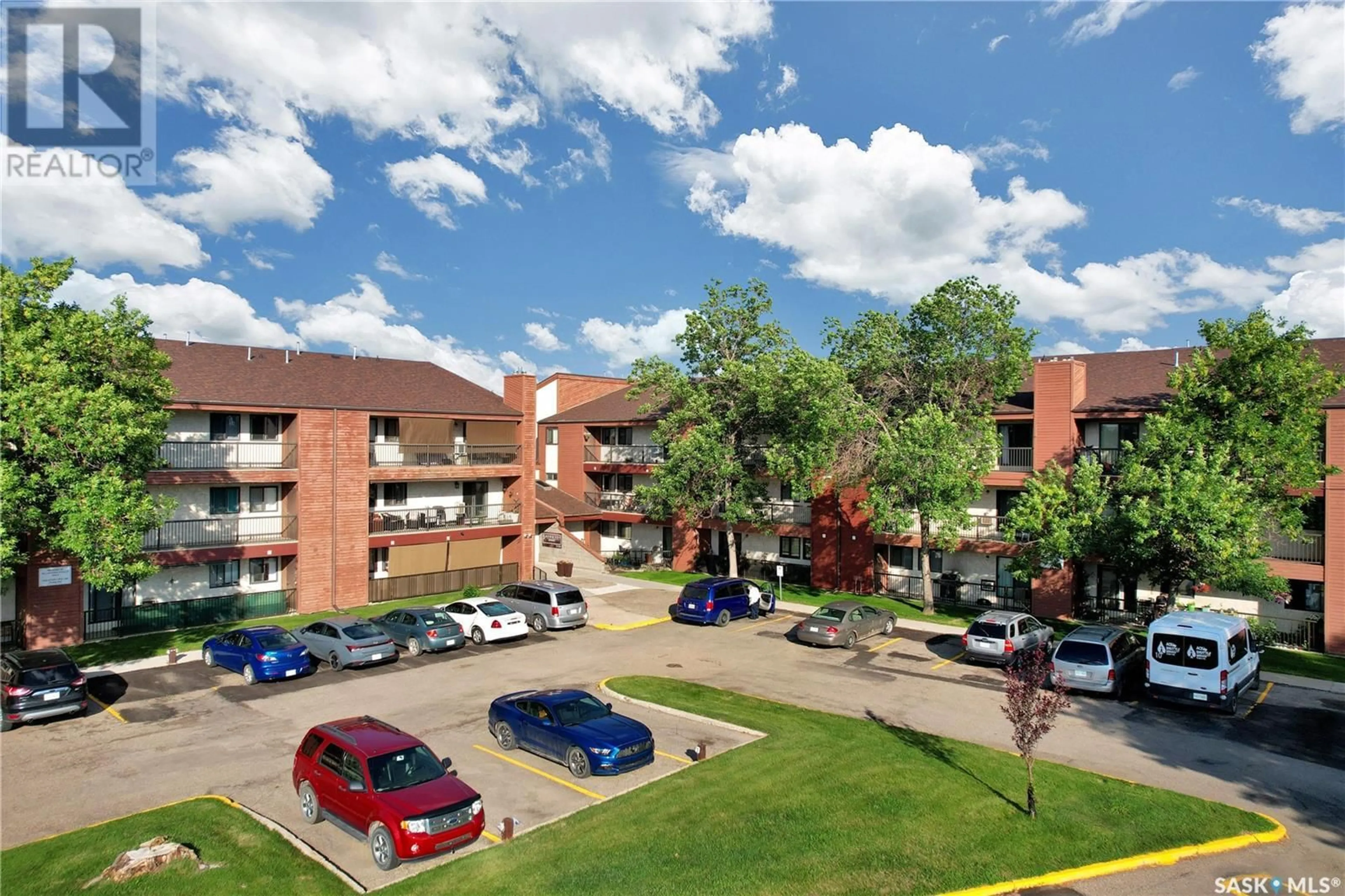 Patio, unknown for 317 - 3308 33RD STREET, Saskatoon Saskatchewan S7L6S6