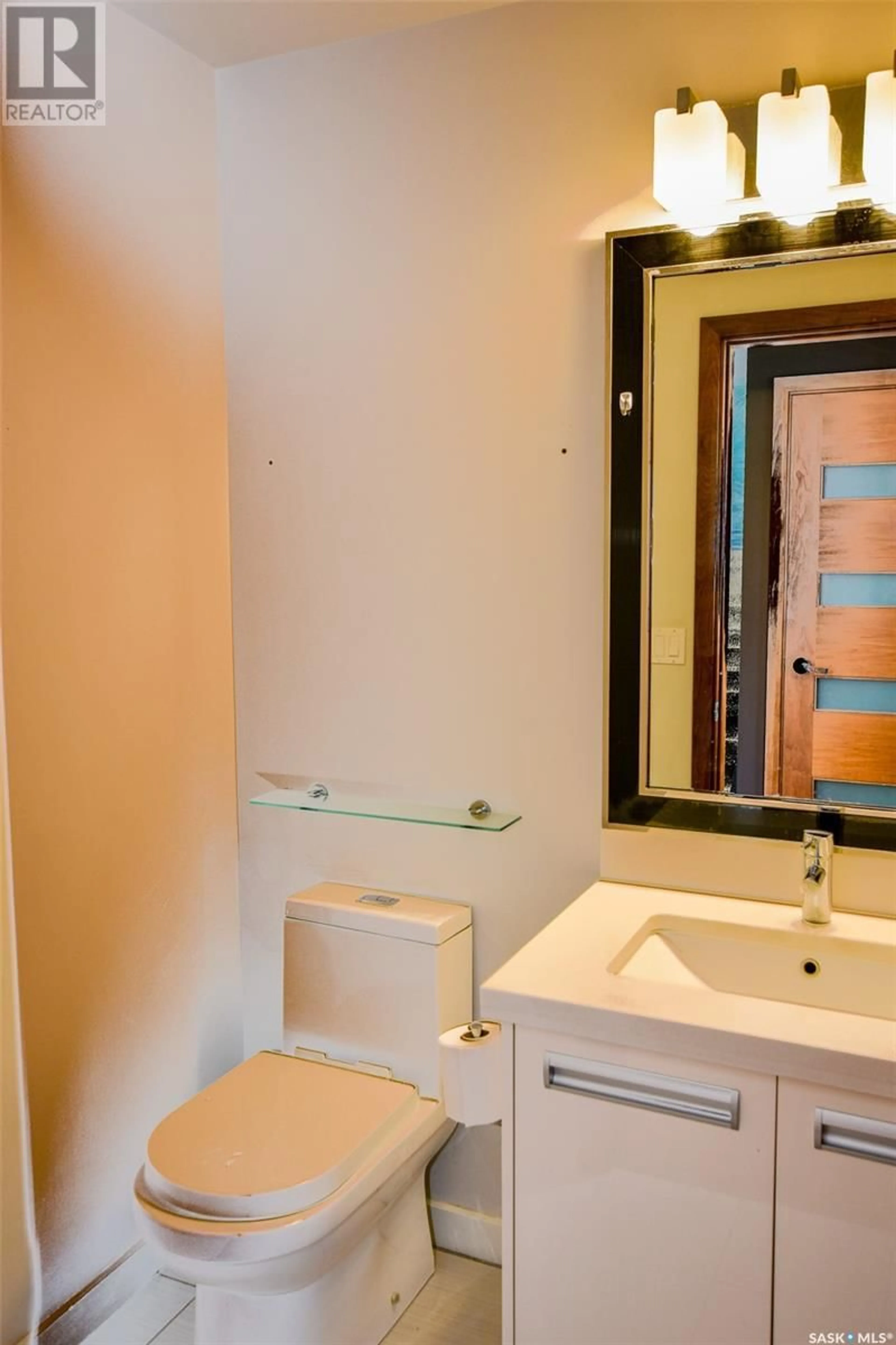 Standard bathroom, unknown for 1303 - 425 PATON CRESCENT, Saskatoon Saskatchewan S7W0P7