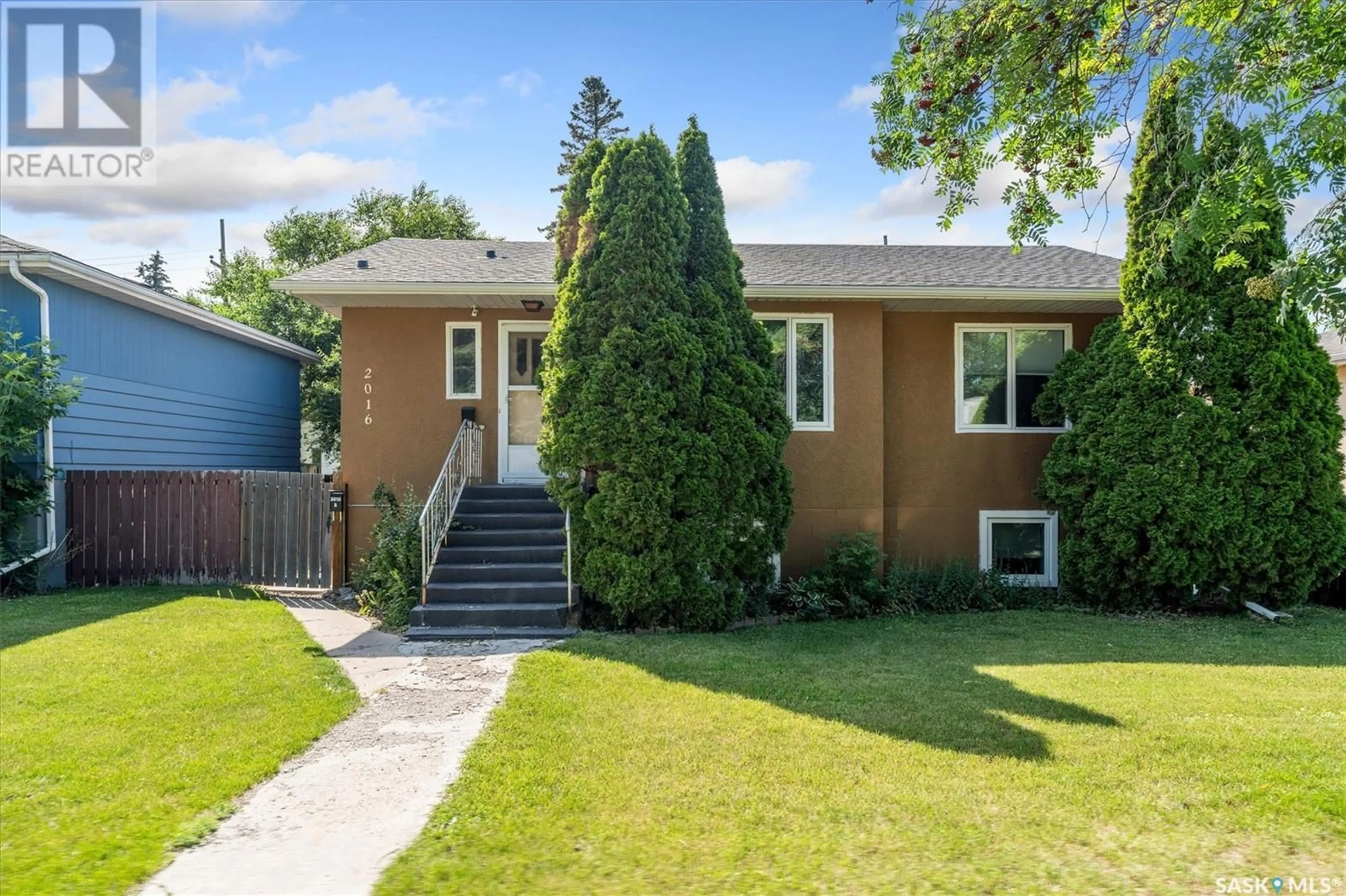 Unknown for 2016 WILLIAM AVENUE, Saskatoon Saskatchewan S7J1A3