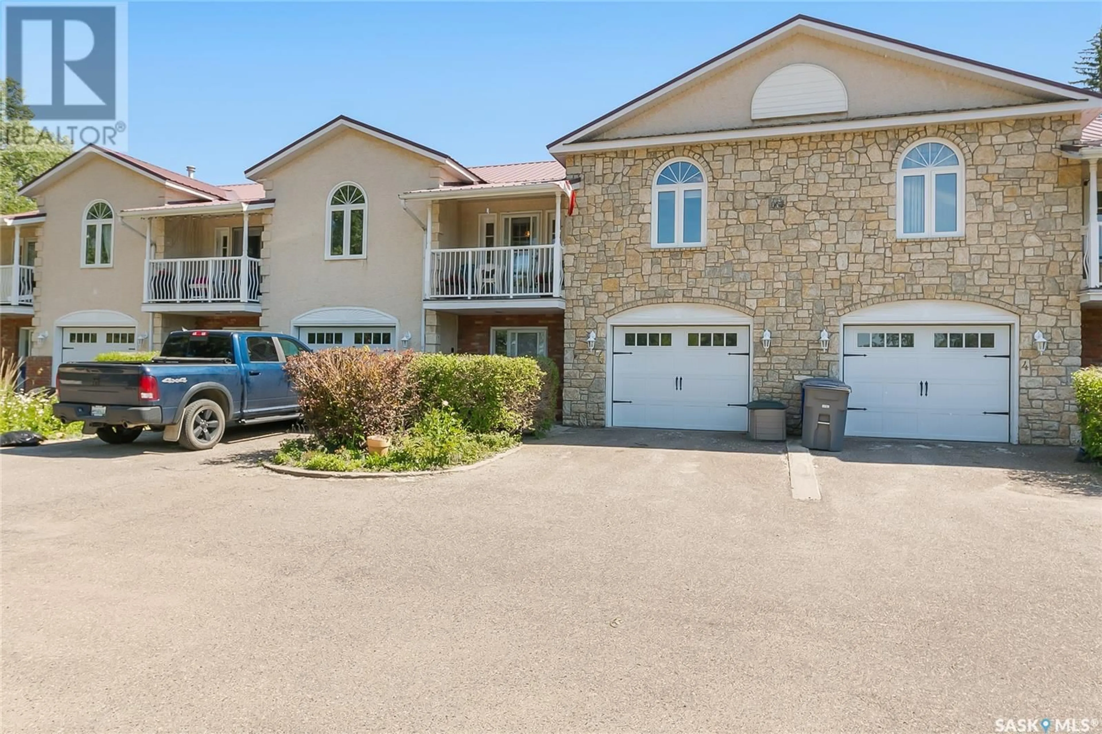 Unknown for S - 3 100 JAMES STREET, Lumsden Saskatchewan S0G3C0