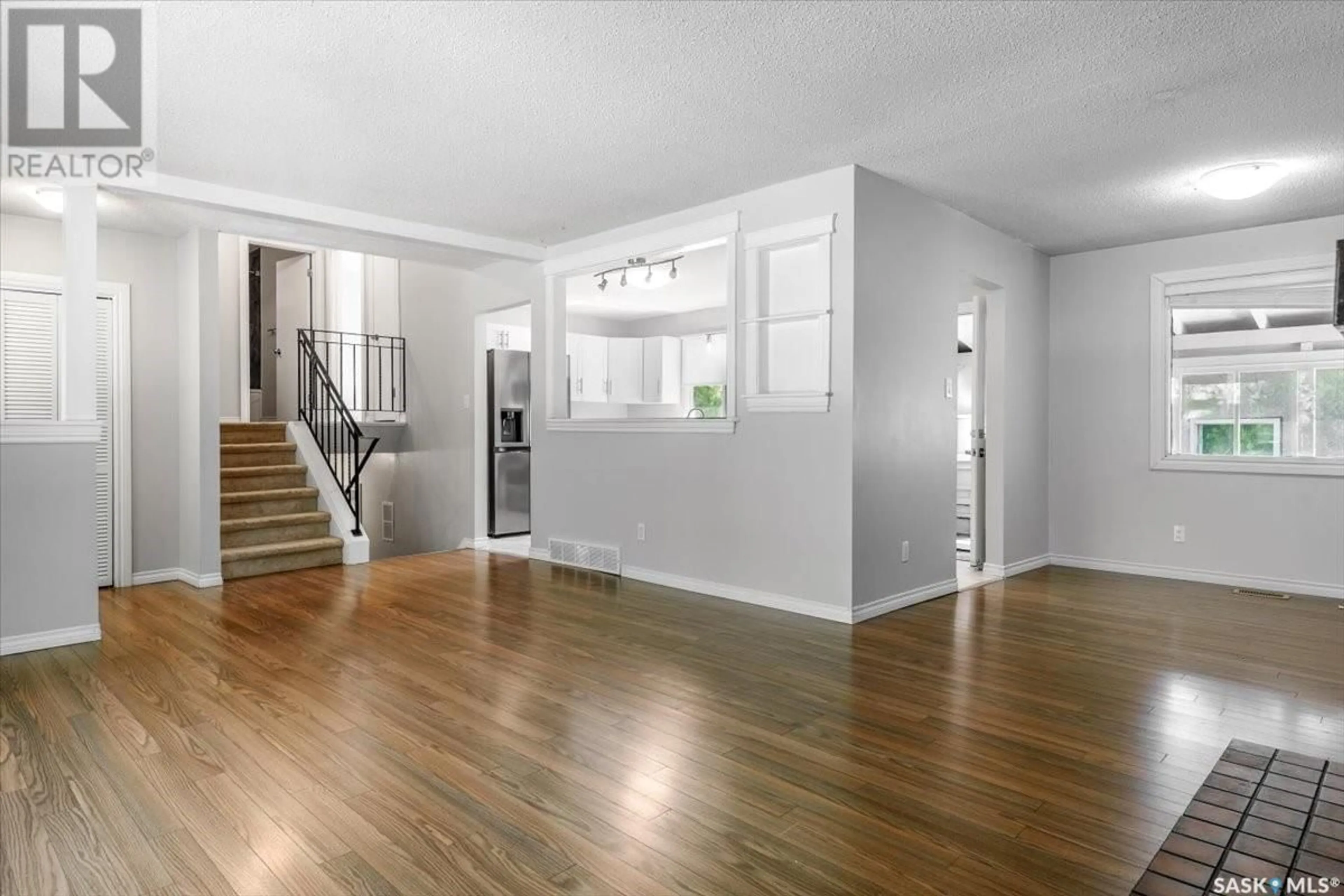 Unknown for 3069 GRANT ROAD, Regina Saskatchewan S4S5G9