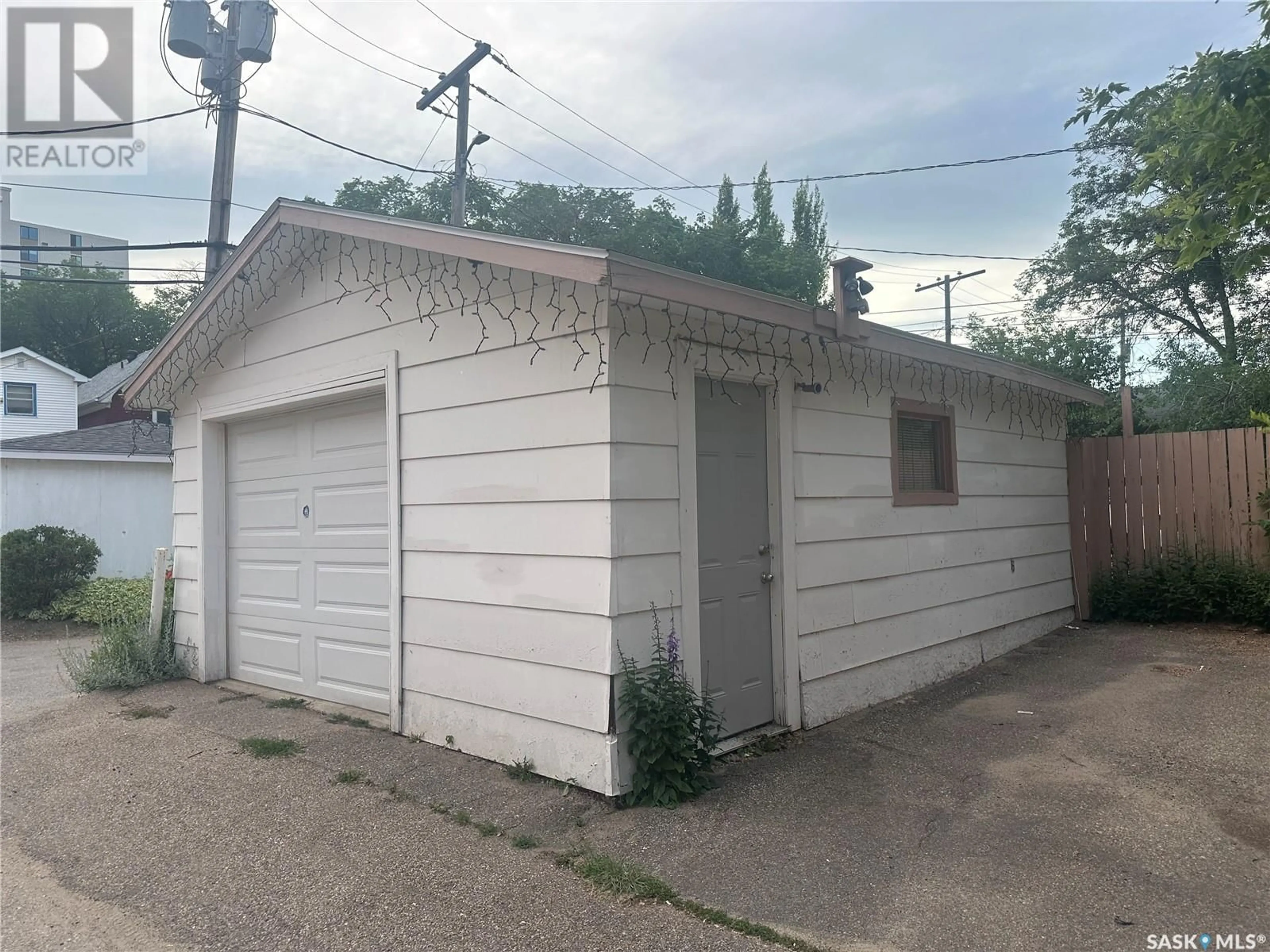 Shed for 2358 HALIFAX STREET, Regina Saskatchewan S4P1V4