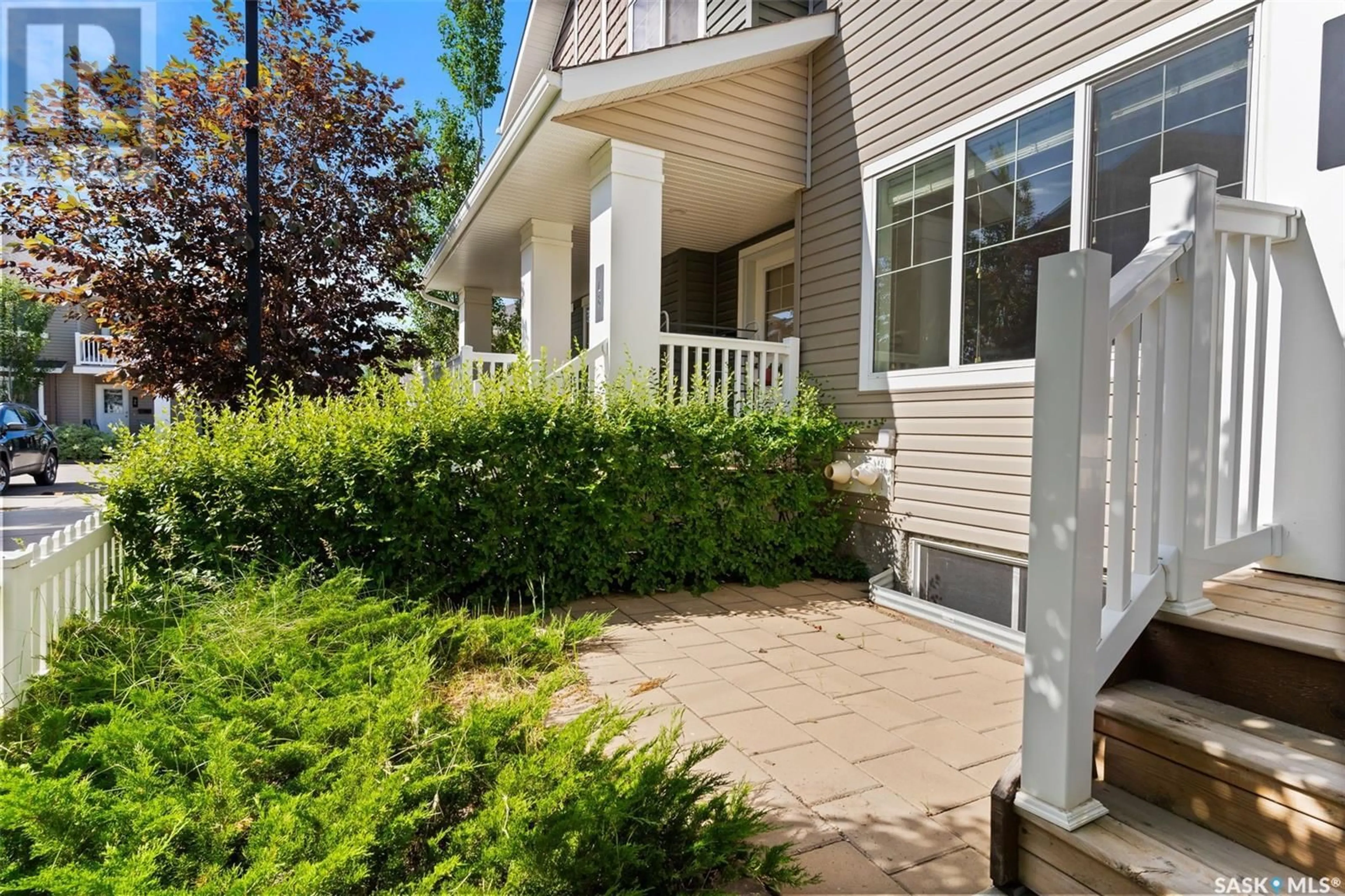Patio, street for 47 - 5652 GORDON ROAD, Regina Saskatchewan S4W0M1