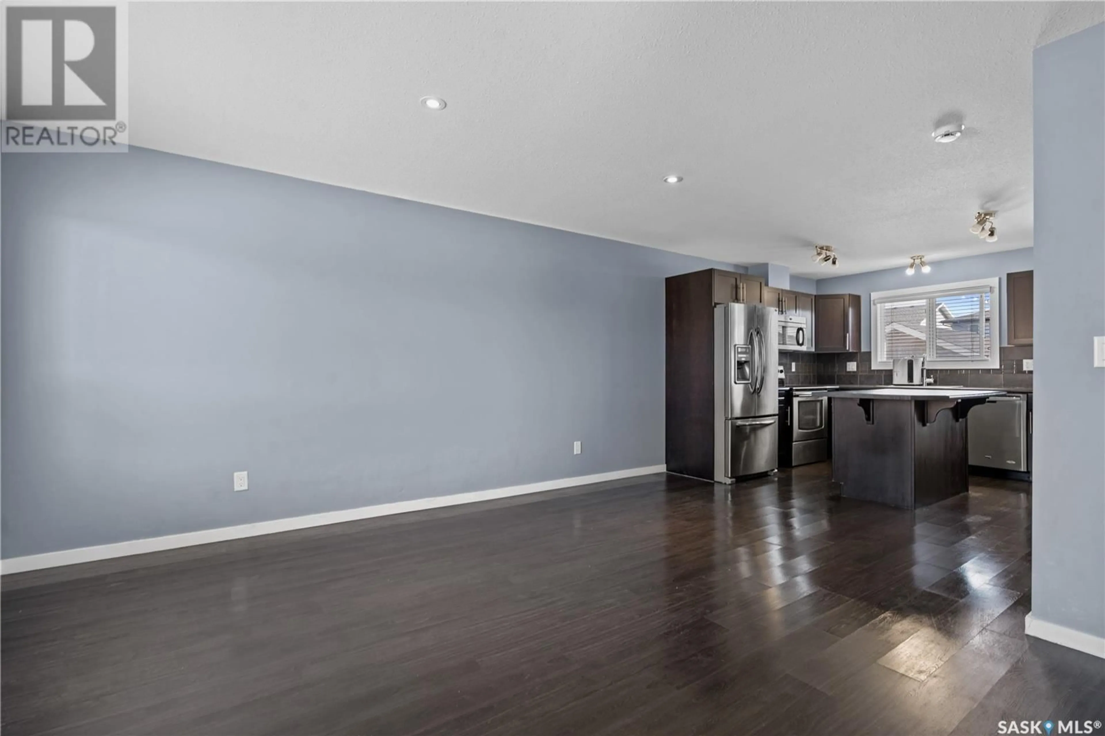 Unknown for 5243 BEACON WAY, Regina Saskatchewan S4W0H8