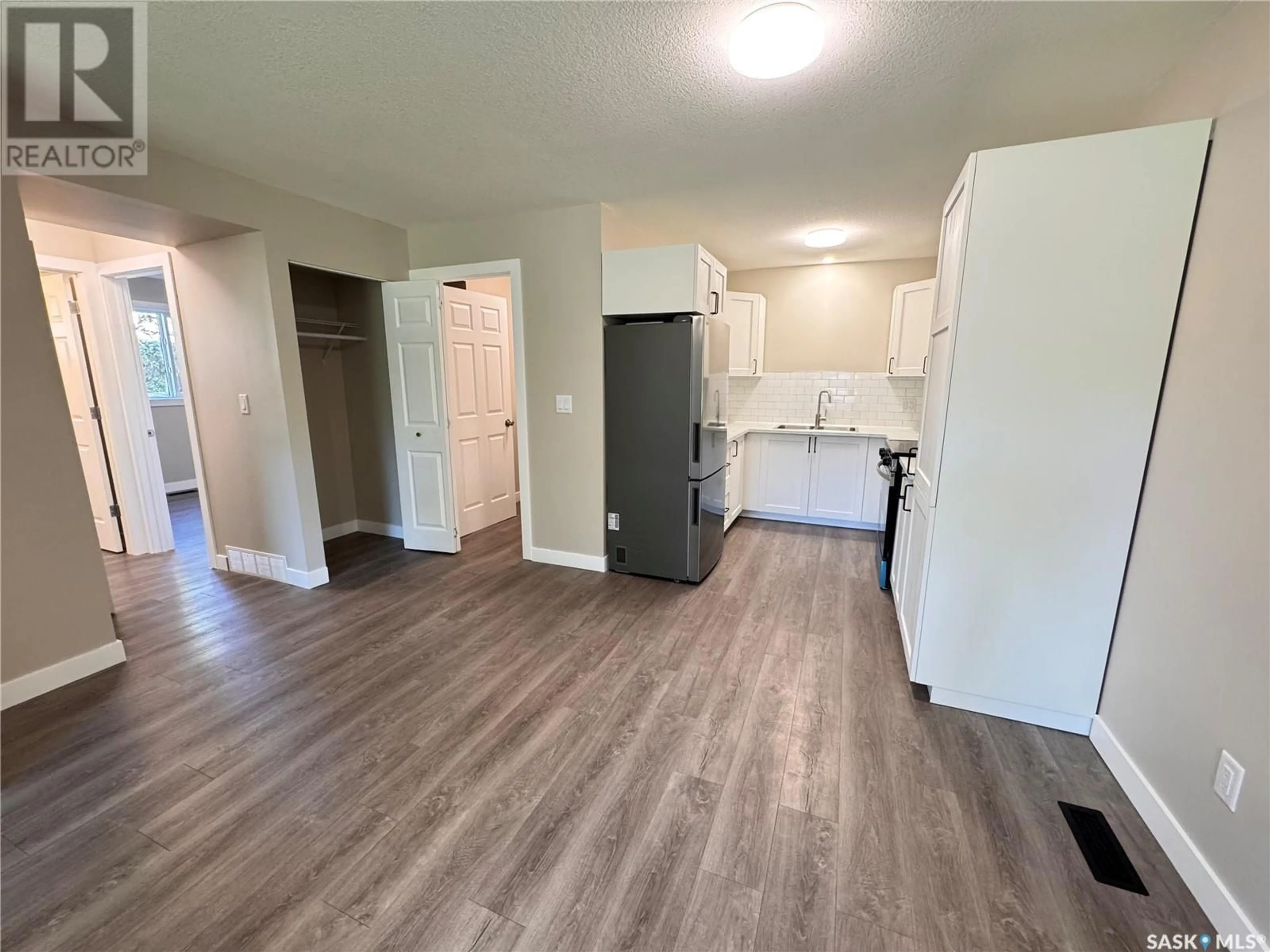 A pic of a room for 6505 ROCHDALE BOULEVARD, Regina Saskatchewan S4X2Z1