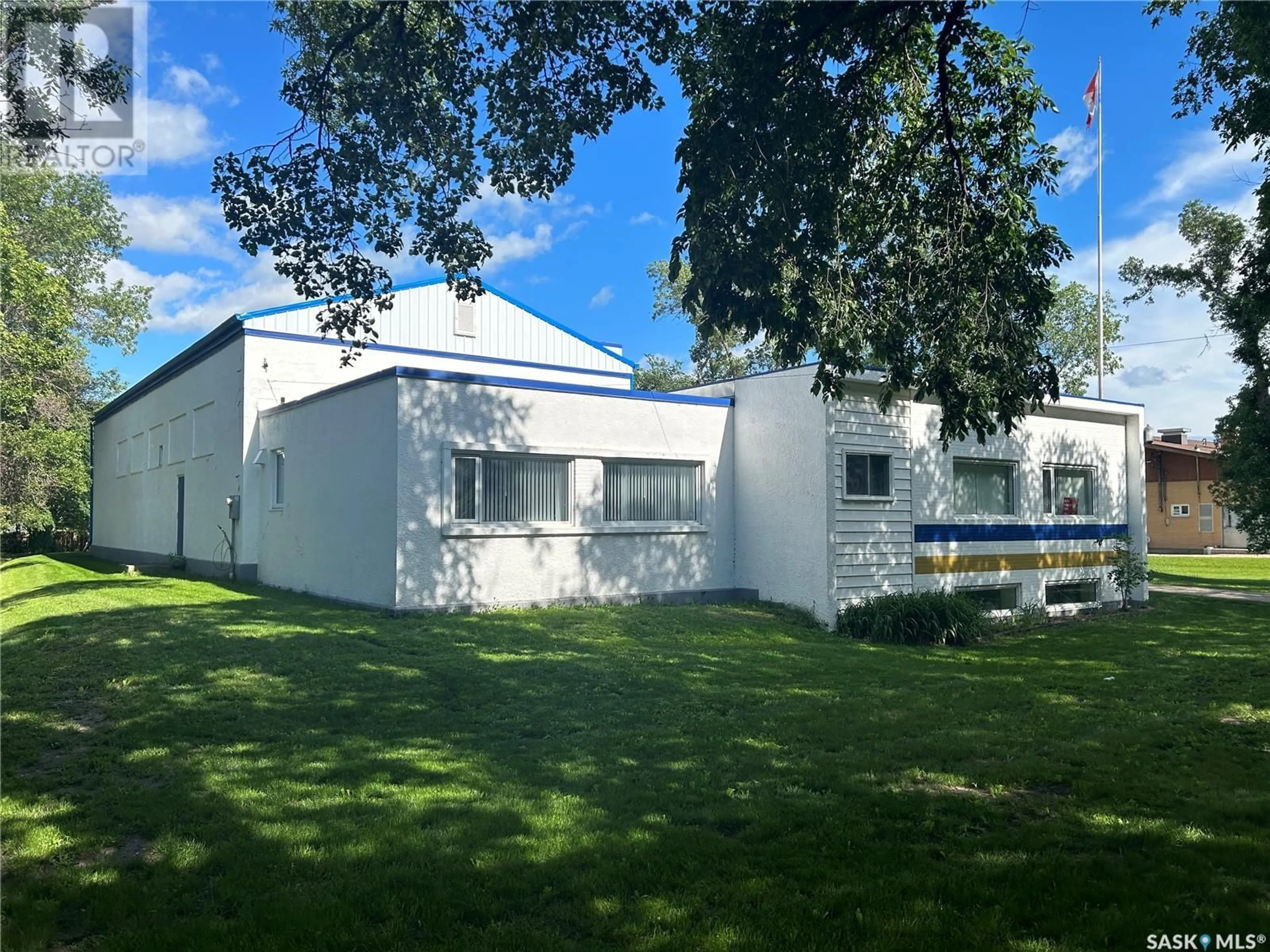 A pic from outside/outdoor area/front of a property/back of a property/a pic from drone, unknown for 713 STELLA STREET, Grenfell Saskatchewan S0G2B0