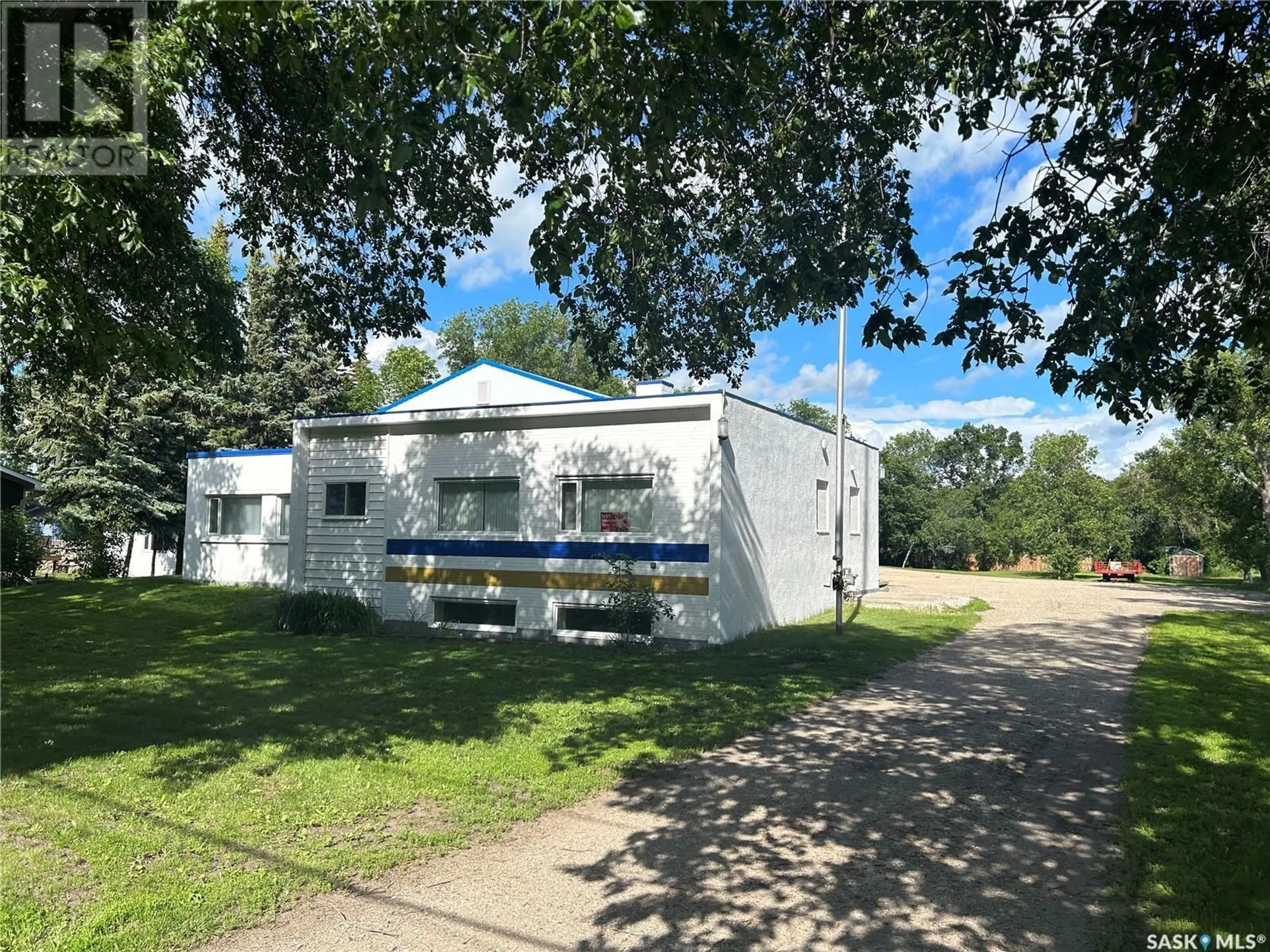 A pic from outside/outdoor area/front of a property/back of a property/a pic from drone, unknown for 713 STELLA STREET, Grenfell Saskatchewan S0G2B0