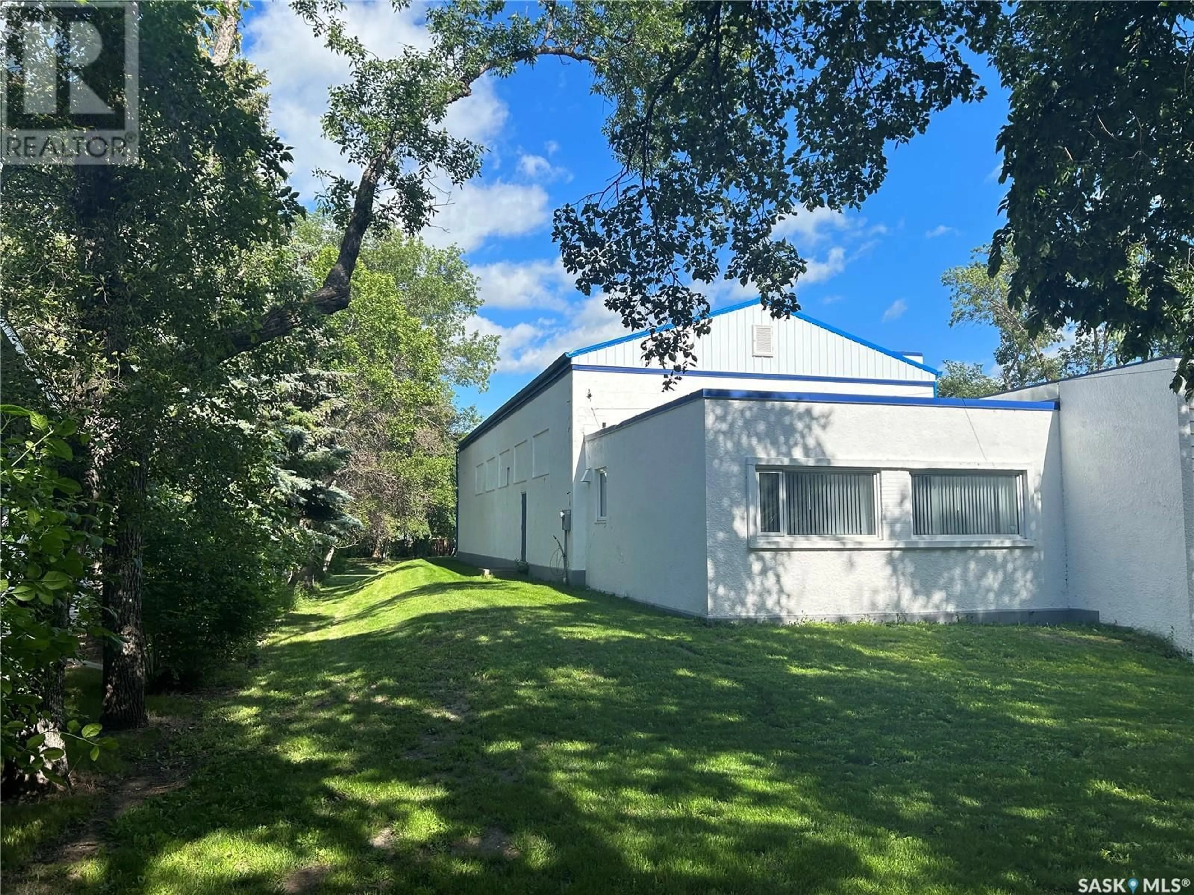 A pic from outside/outdoor area/front of a property/back of a property/a pic from drone, unknown for 713 STELLA STREET, Grenfell Saskatchewan S0G2B0