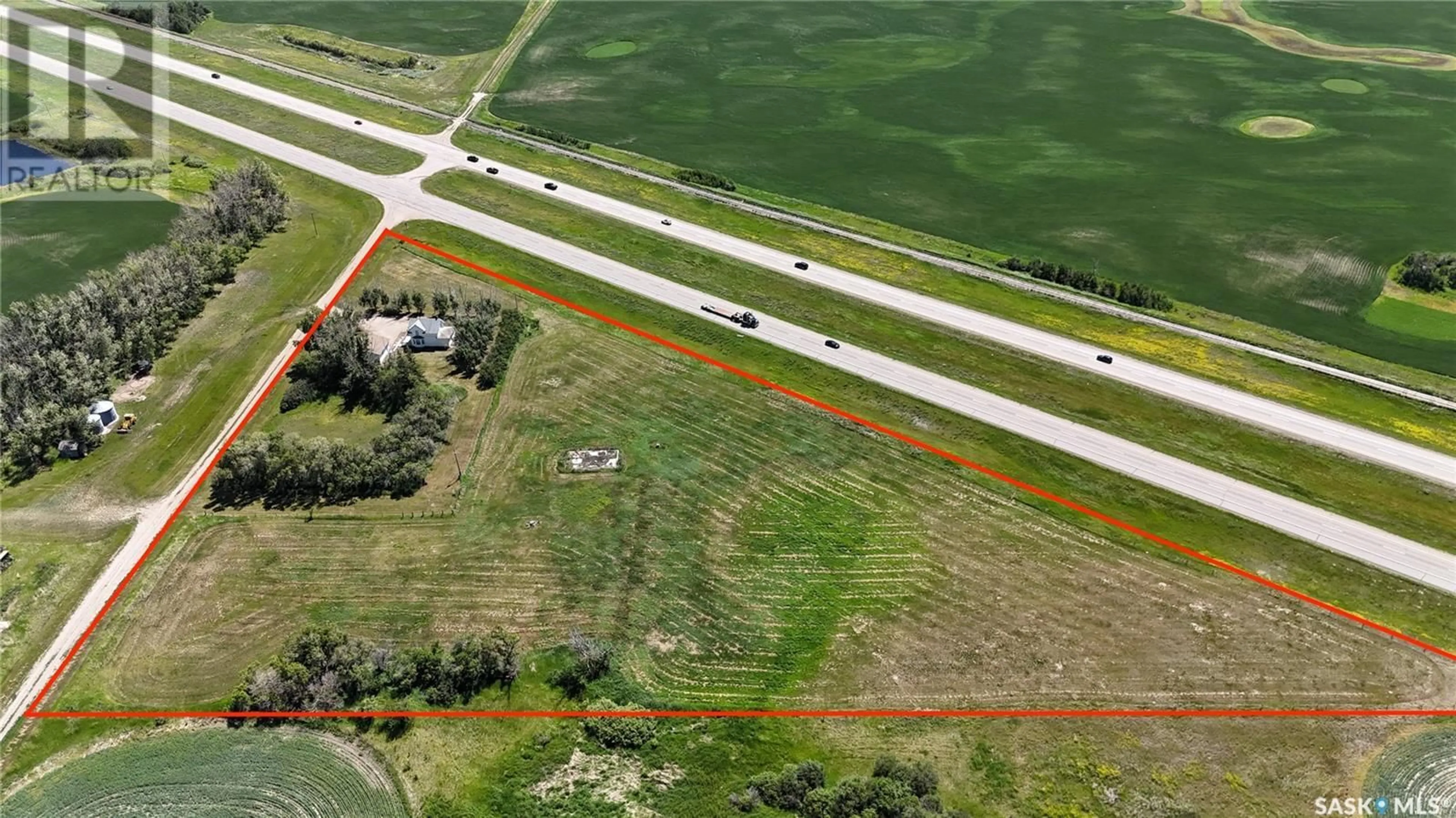 A pic from outside/outdoor area/front of a property/back of a property/a pic from drone, building for South - BLADWORTH ACREAGE, Willner Rm No. 253 Saskatchewan S0G0J0