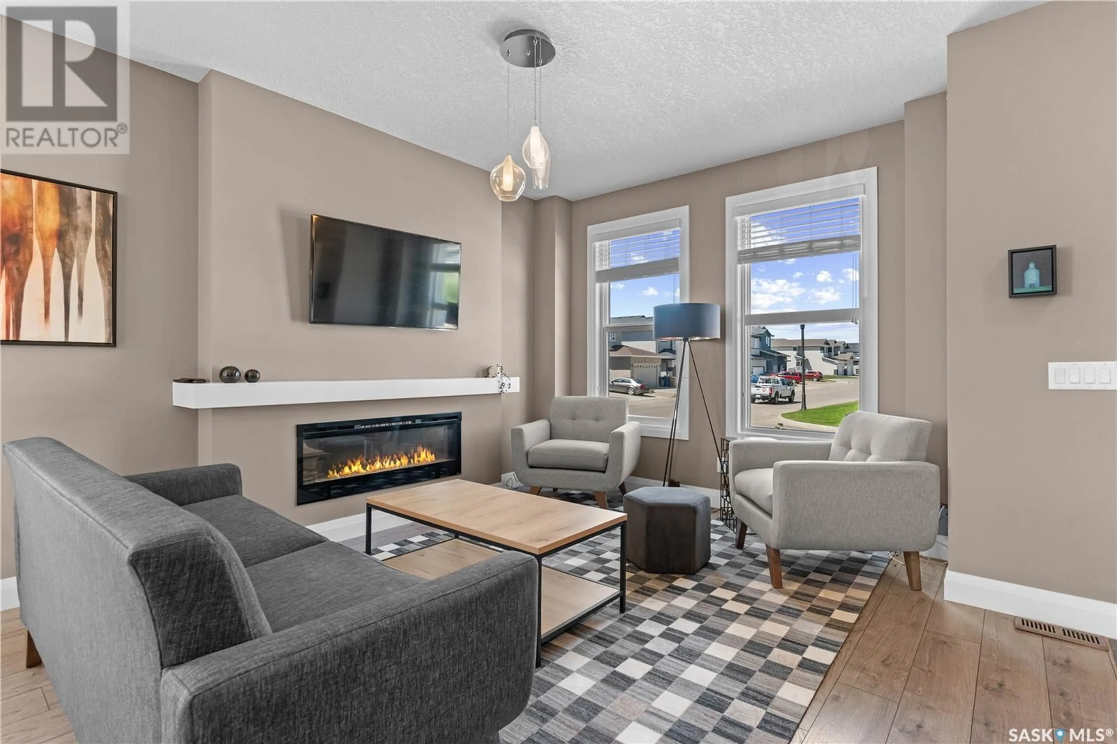 Living room with furniture, unknown for 5301 GREEN SILVERBERRY DRIVE, Regina Saskatchewan S4V3M5