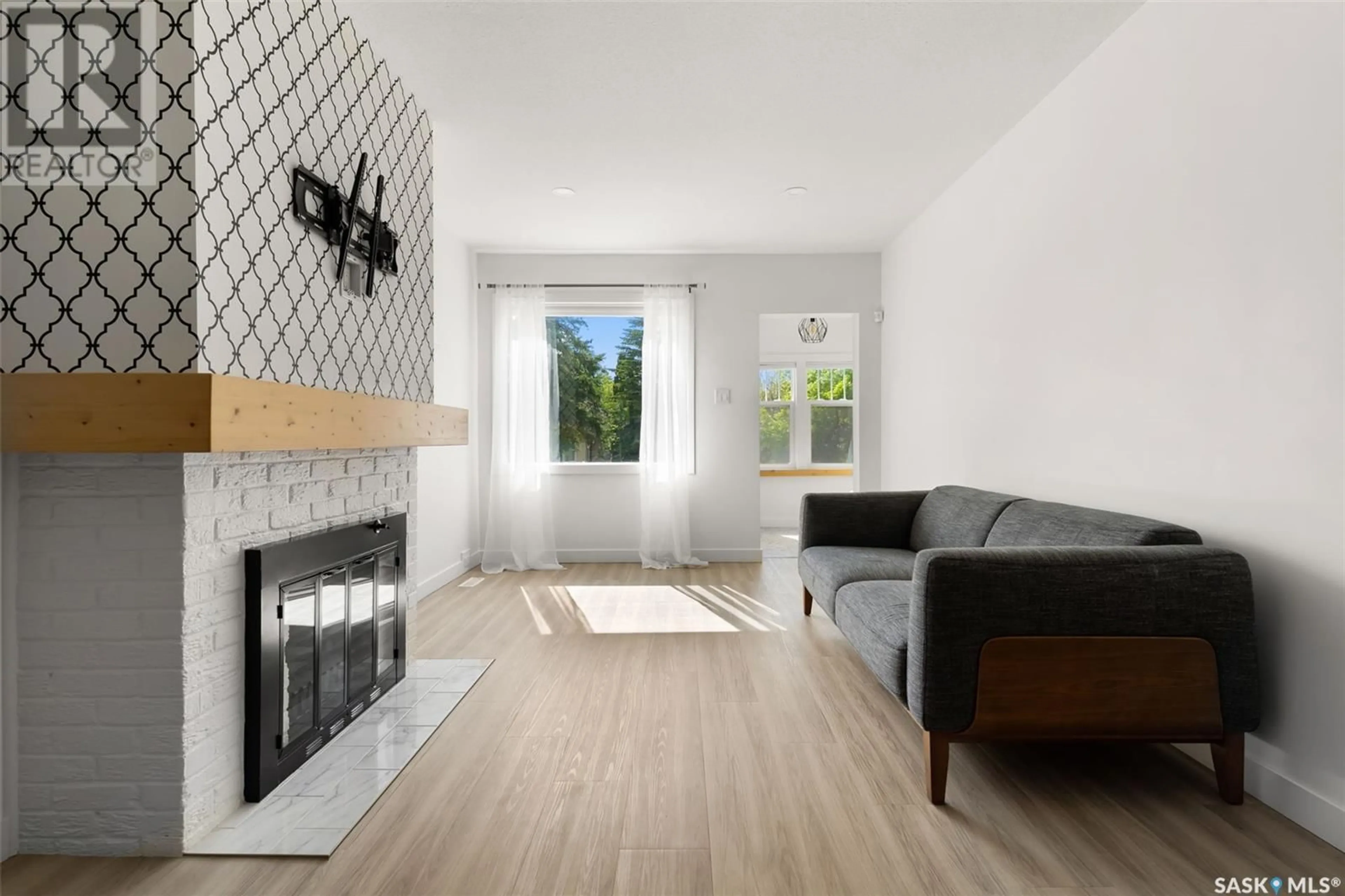 Living room with furniture, unknown for 2157 PRINCESS STREET, Regina Saskatchewan S4T3Z7