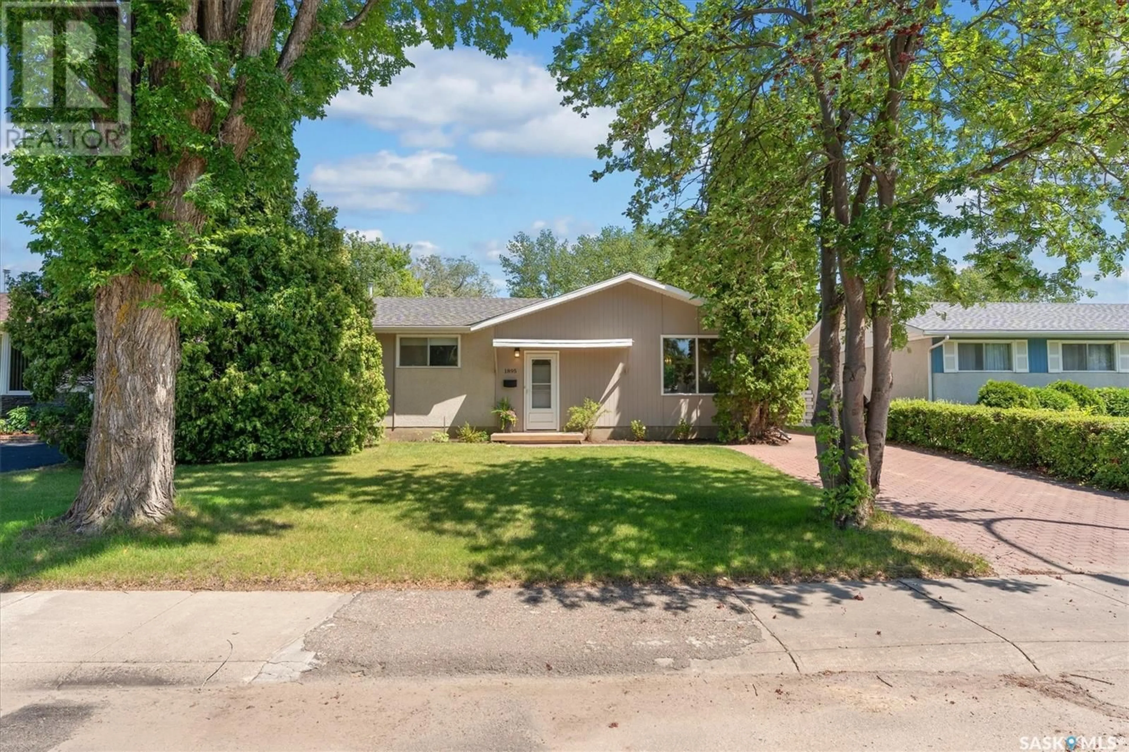 Unknown for 1895 EASTHILL, Saskatoon Saskatchewan S7J3C2